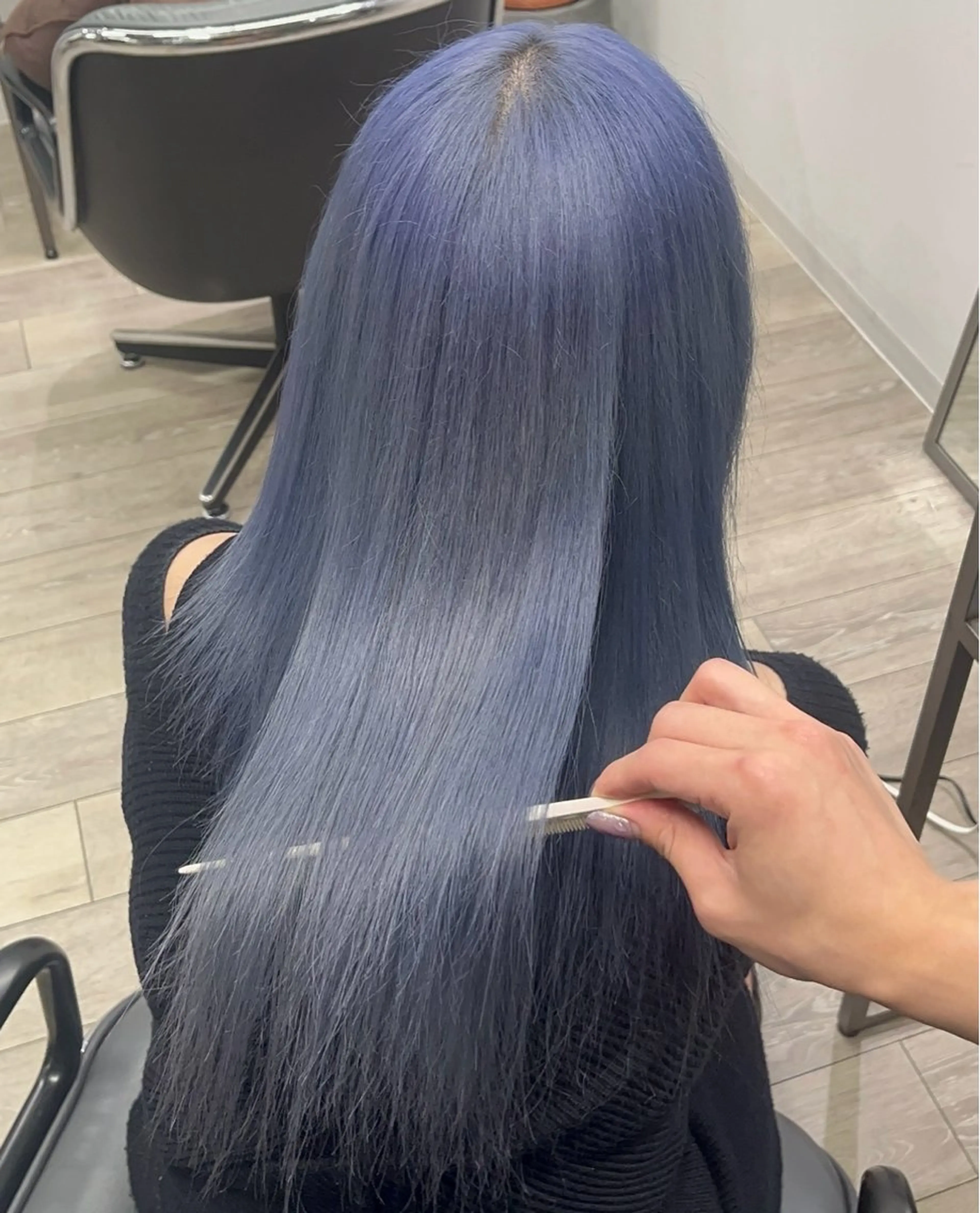 《平日18時30分​〜​のご案内》🩶ブリーチ＋透明感カラー🩶の写真