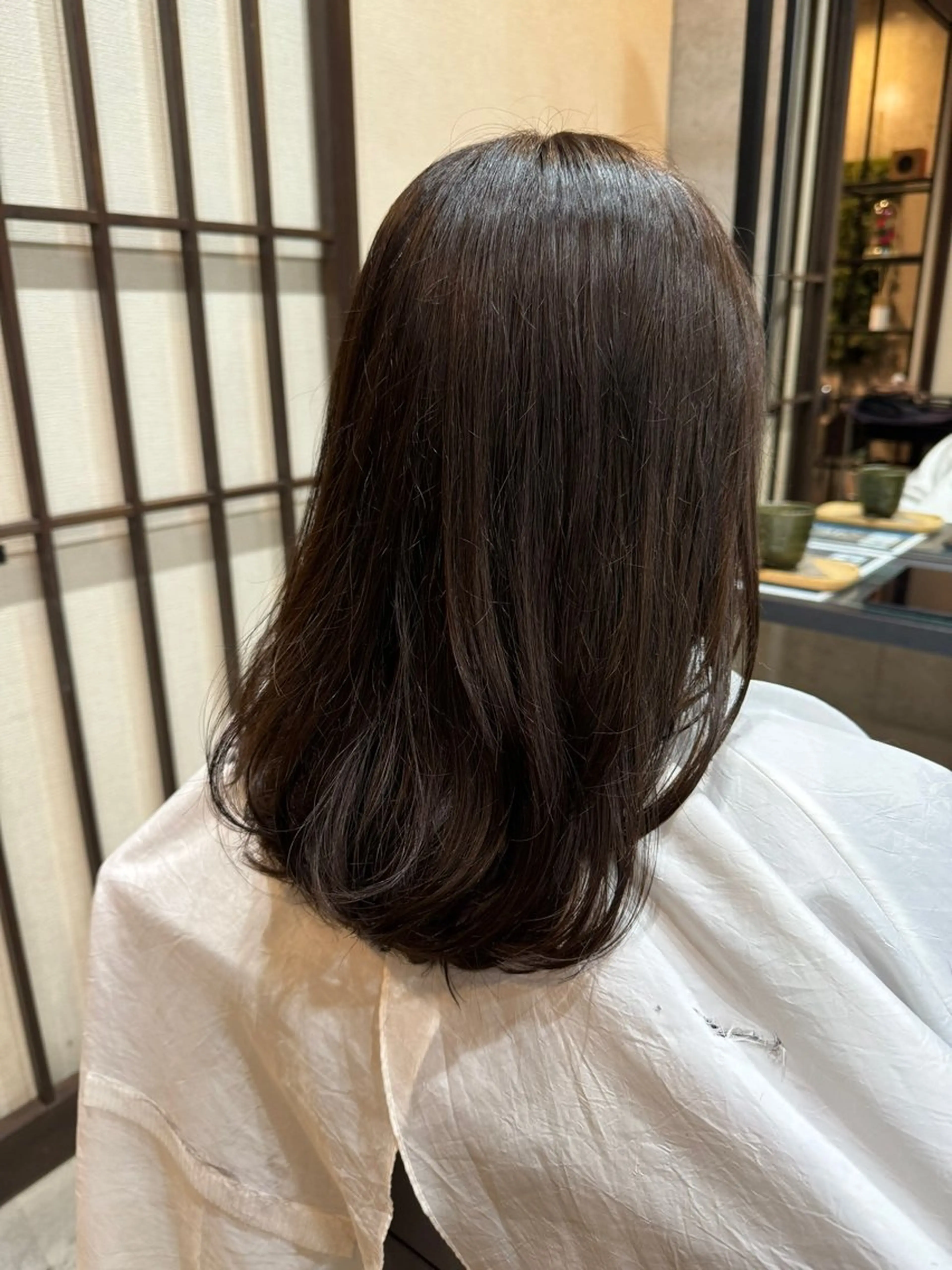 ミディアム カラー カット ヘアカラー 東 公桂のヘアスタイル