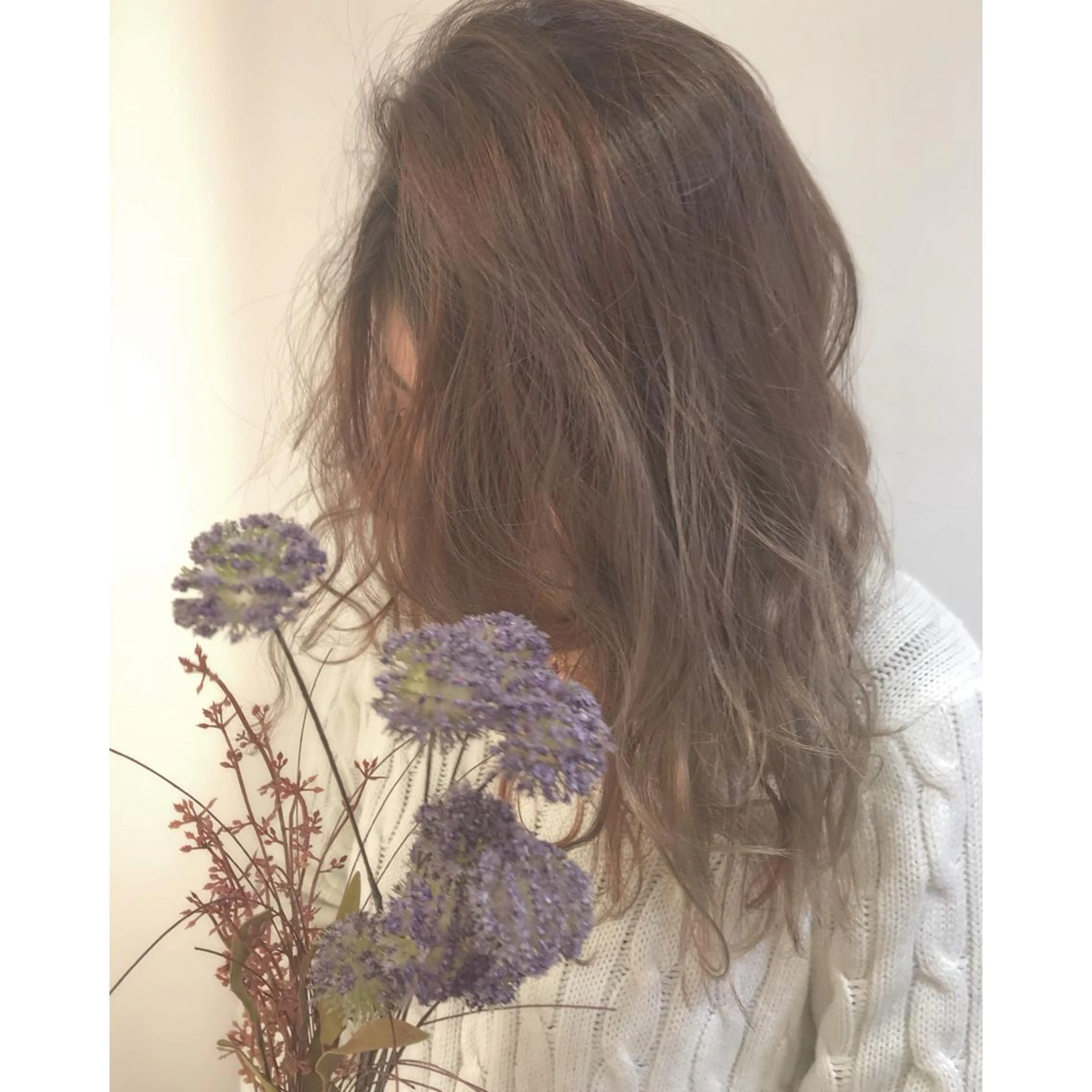 ロング カラー ヘアアレンジ アッシュ ベージュカラー ボルドーカラー ヘアカラー シアーベージュニスト 🥣大石亜里紗のヘアスタイル