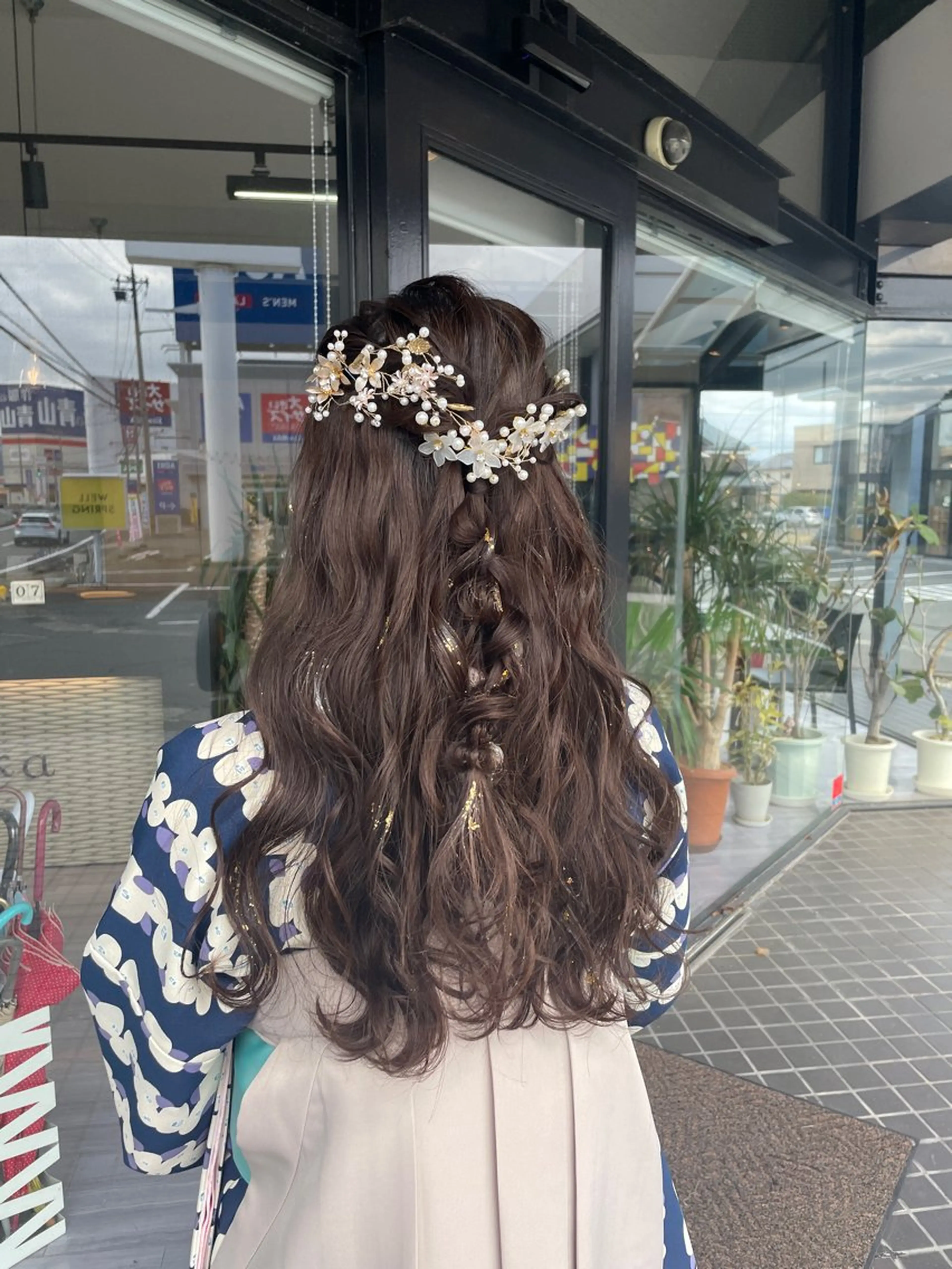 ロング ヘアアレンジ ハーフアップ 卒業式のヘアスタイル マキノ キョウカのヘアスタイル
