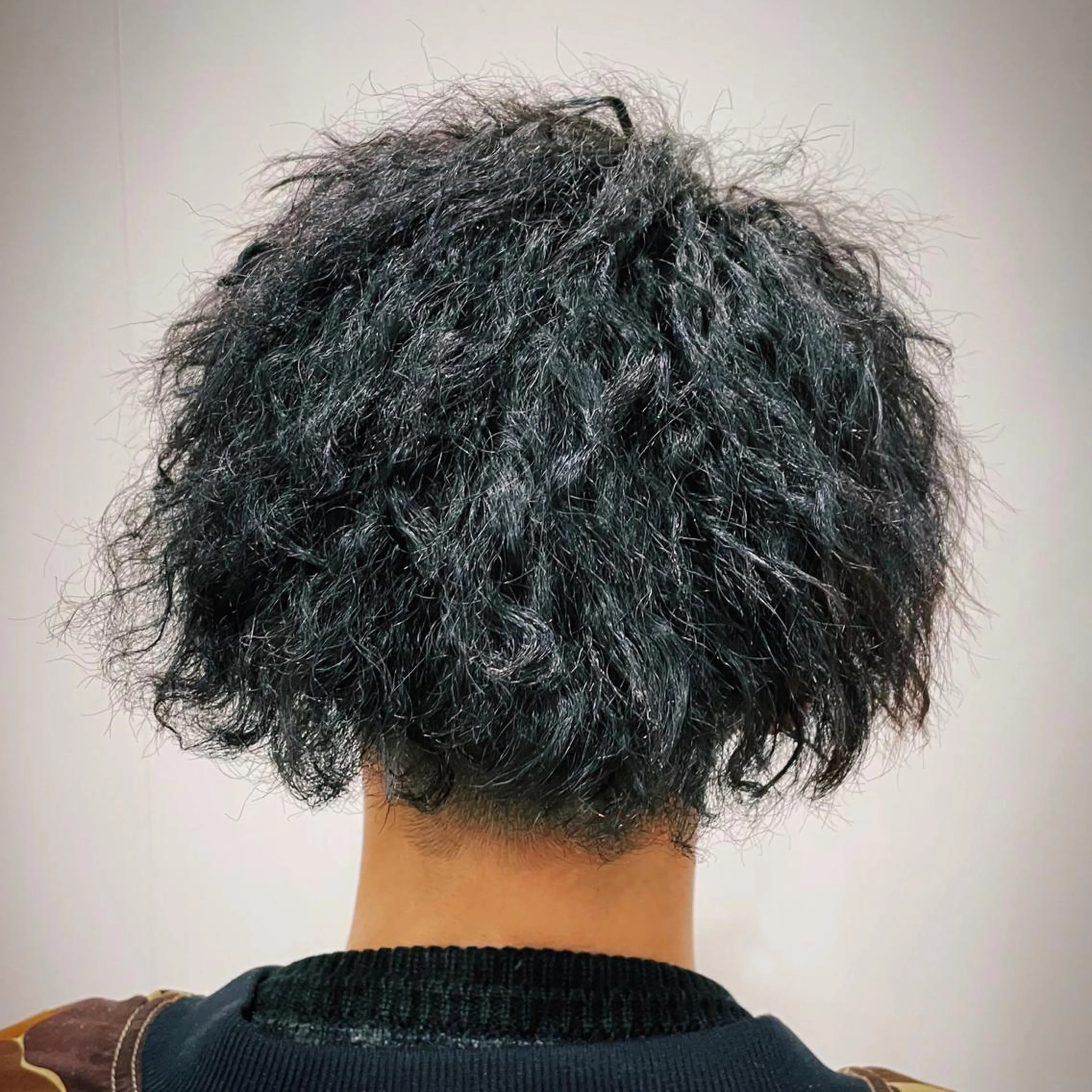 ミディアム パーマ メンズ カット パーマ 新宿メンズヘア 原田睦人のヘアスタイル