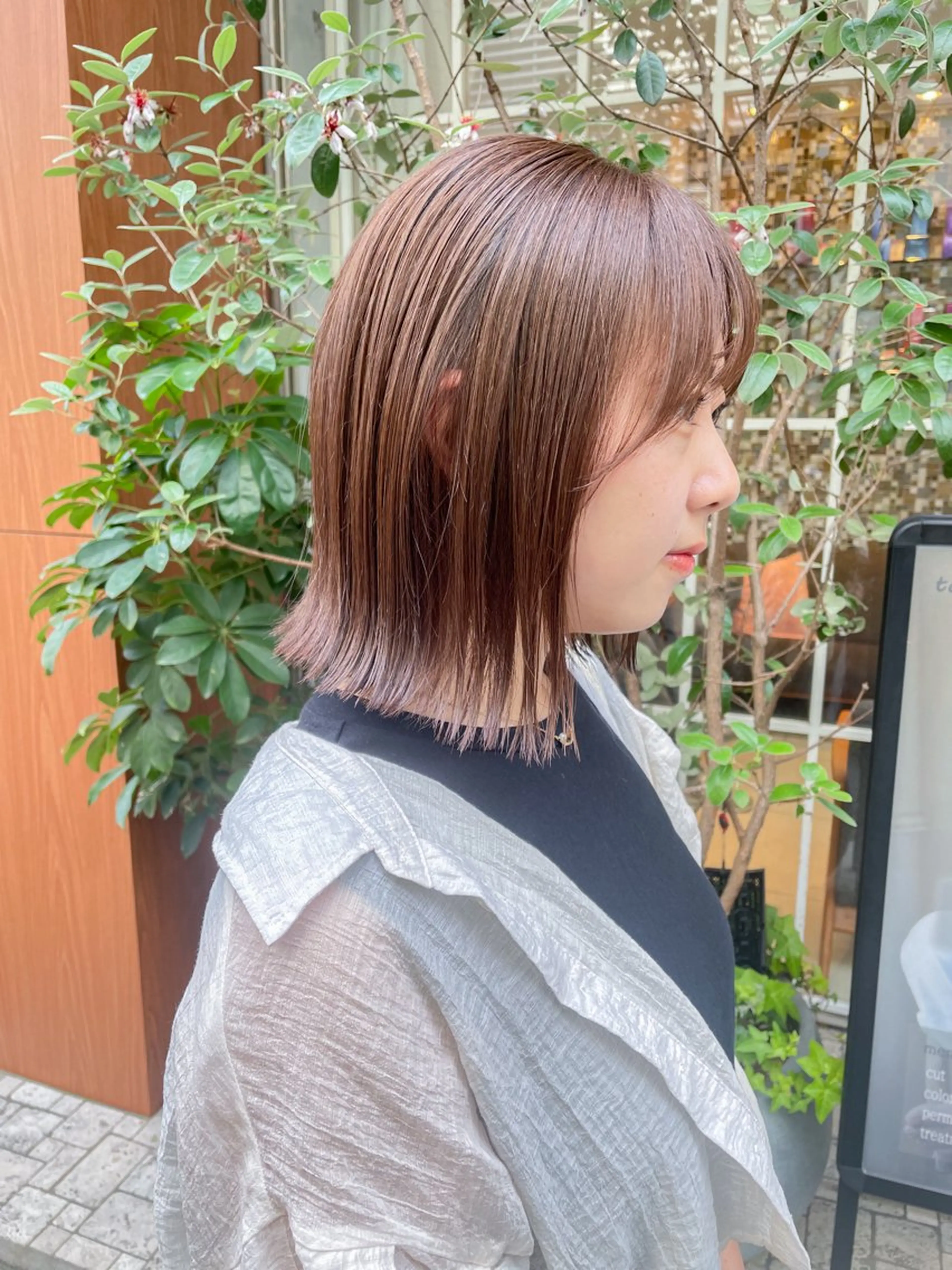 ミディアム カラー ミディアムパーマ ブリーチ 縮毛矯正 ボブ ブリーチ/miinaのヘアスタイル