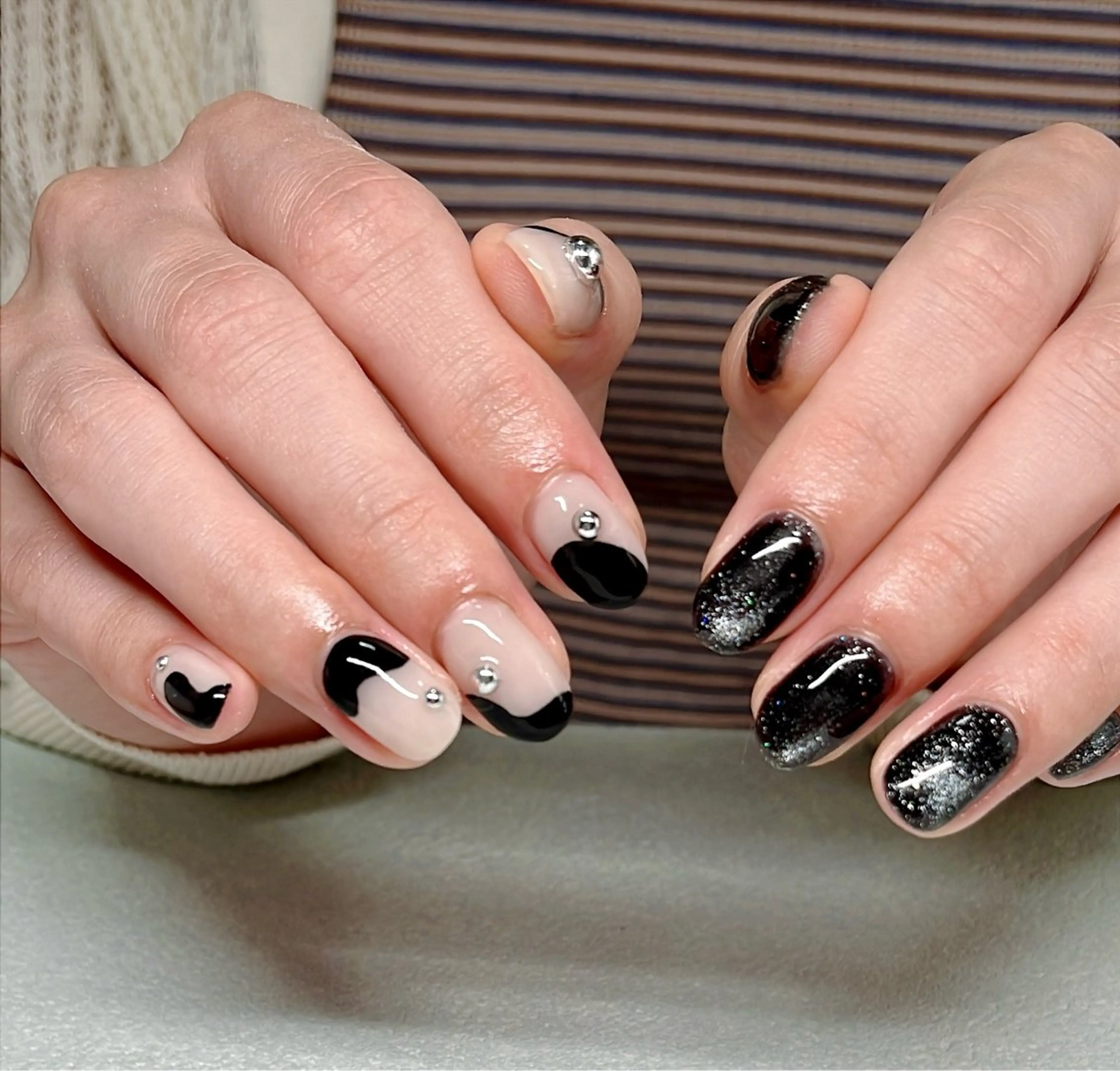 ネイル ハンドネイル tsumeya ゆるかわ手描きネイルのネイルデザイン