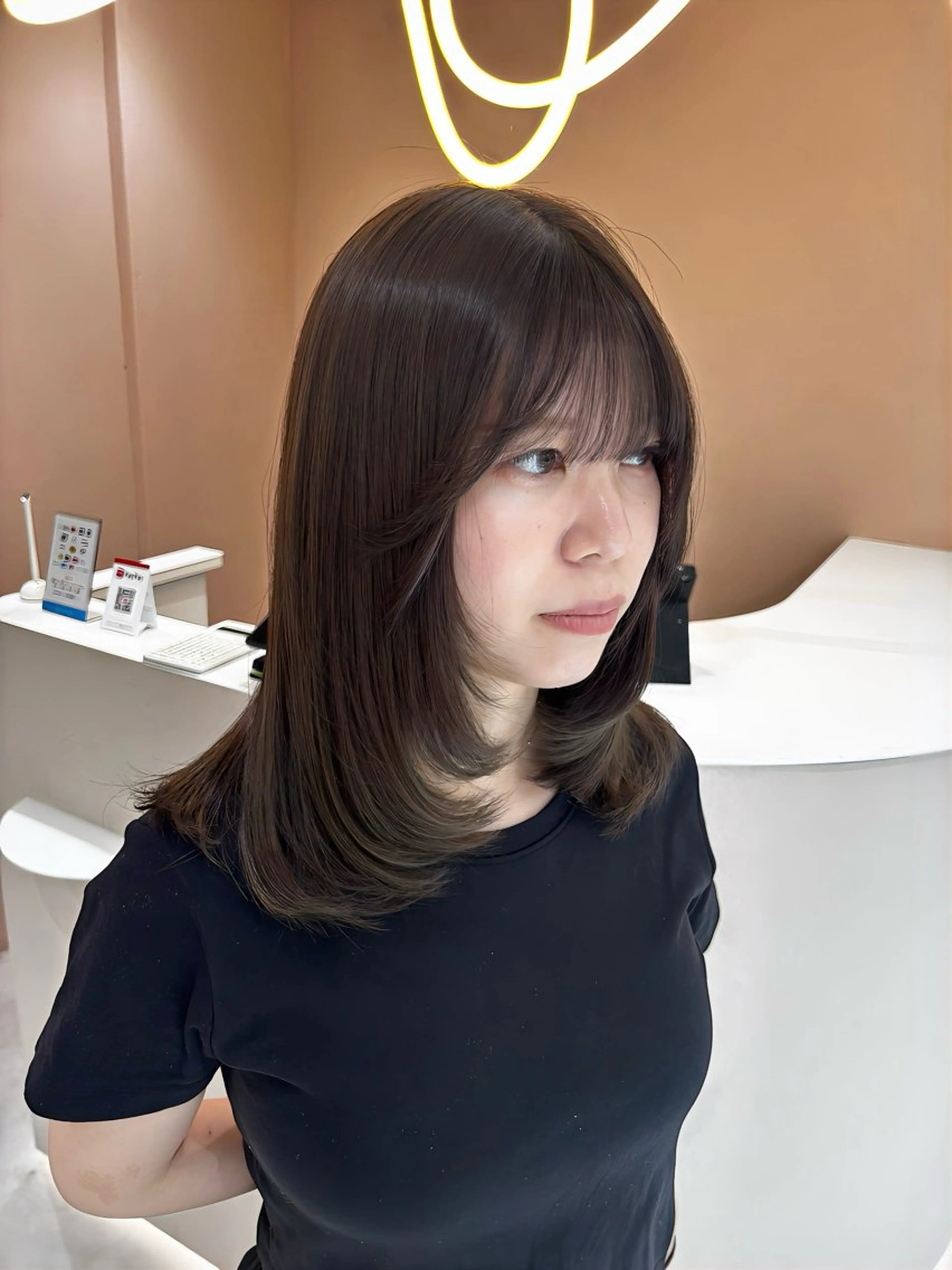 ミディアム カット ヘアカラー トリートメント 韓国レイヤーカット/ 🩶HARUKA🩶のヘアスタイル