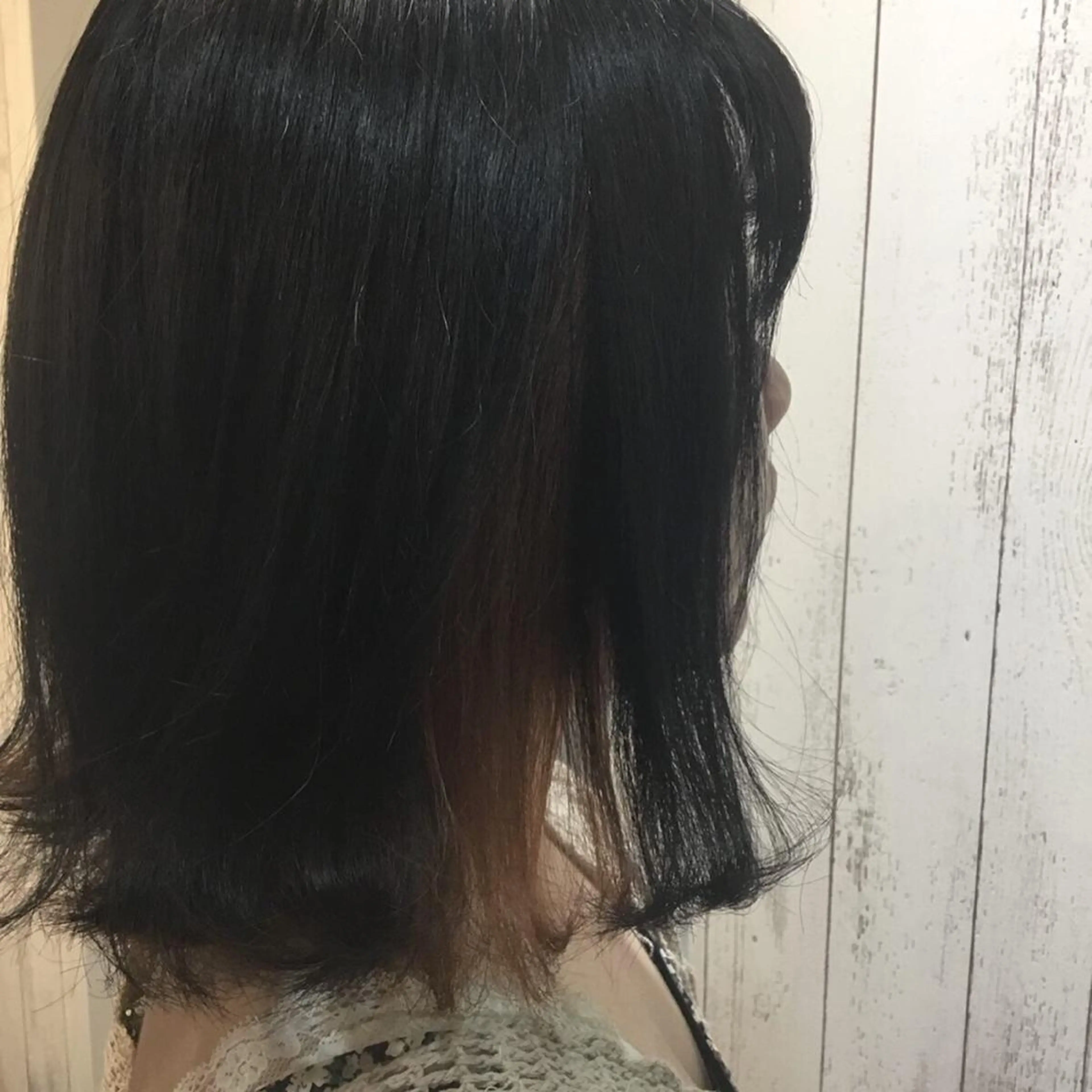 ミディアム カラー embrace エンブレイスのヘアスタイル