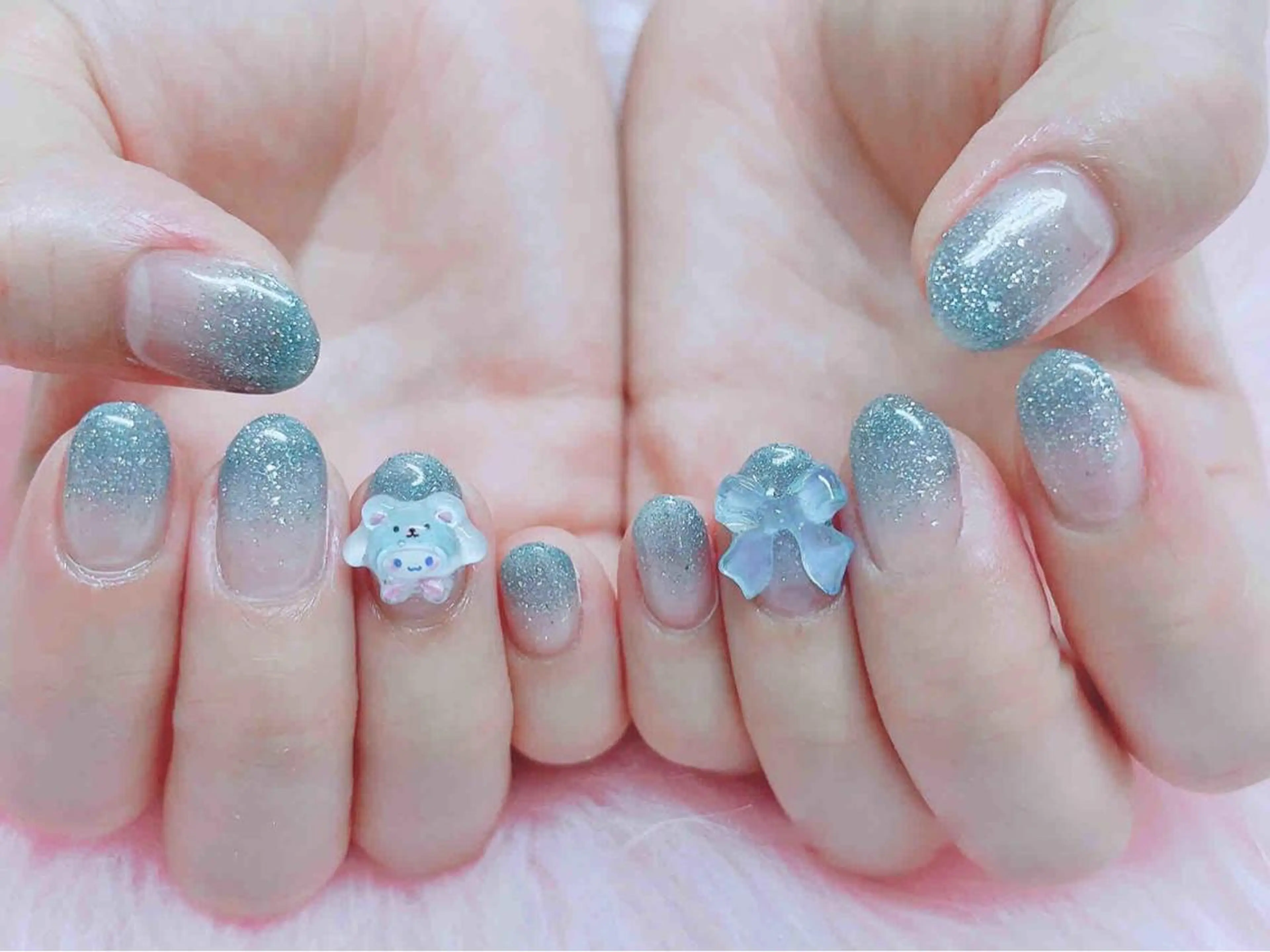 ネイル MoonNail ユリ🌸のネイルデザイン