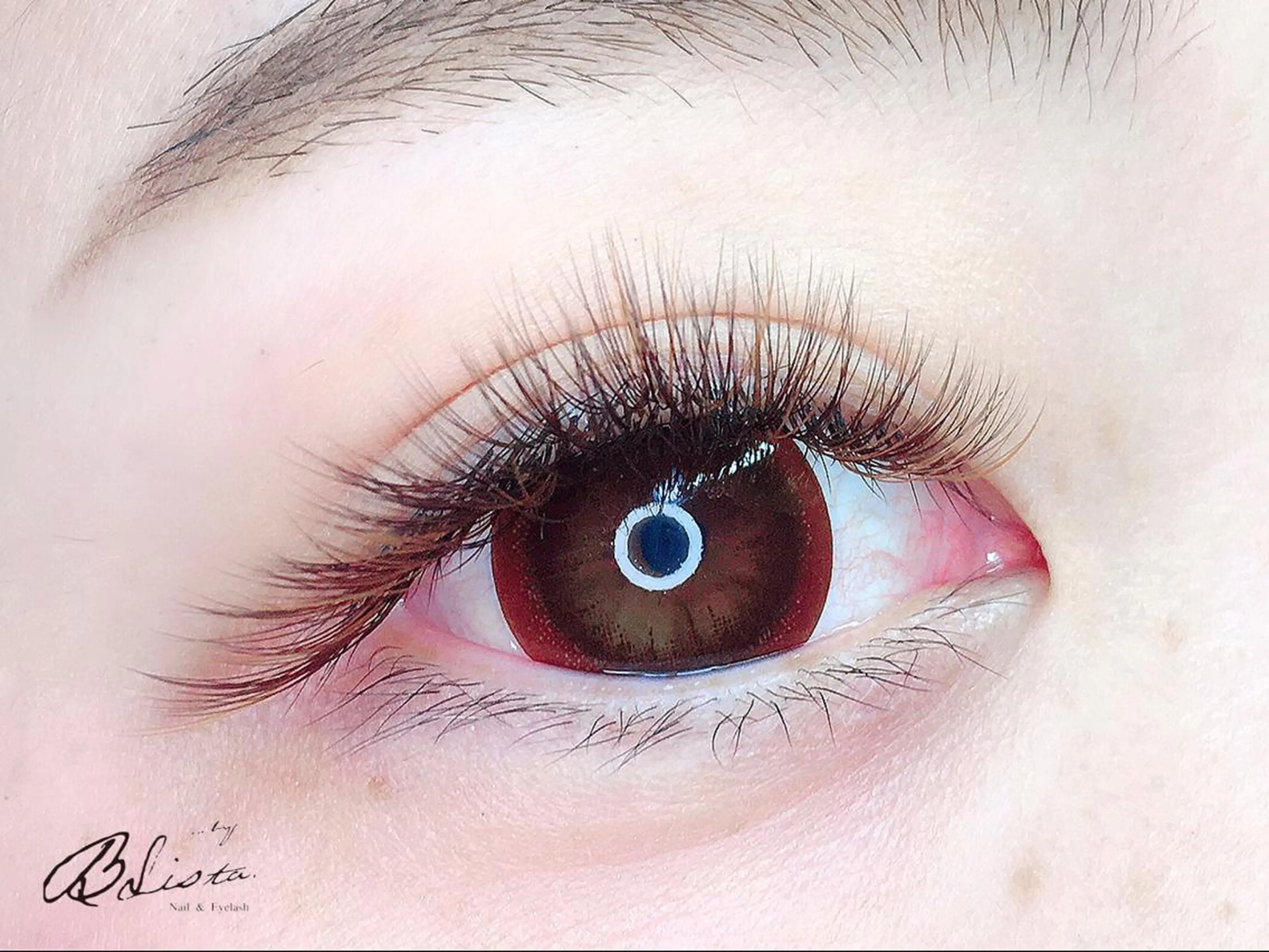 マツエク・マツパ カラーマツエク ボリュームラッシュ BLista. Mayのマツエク・マツパデザイン