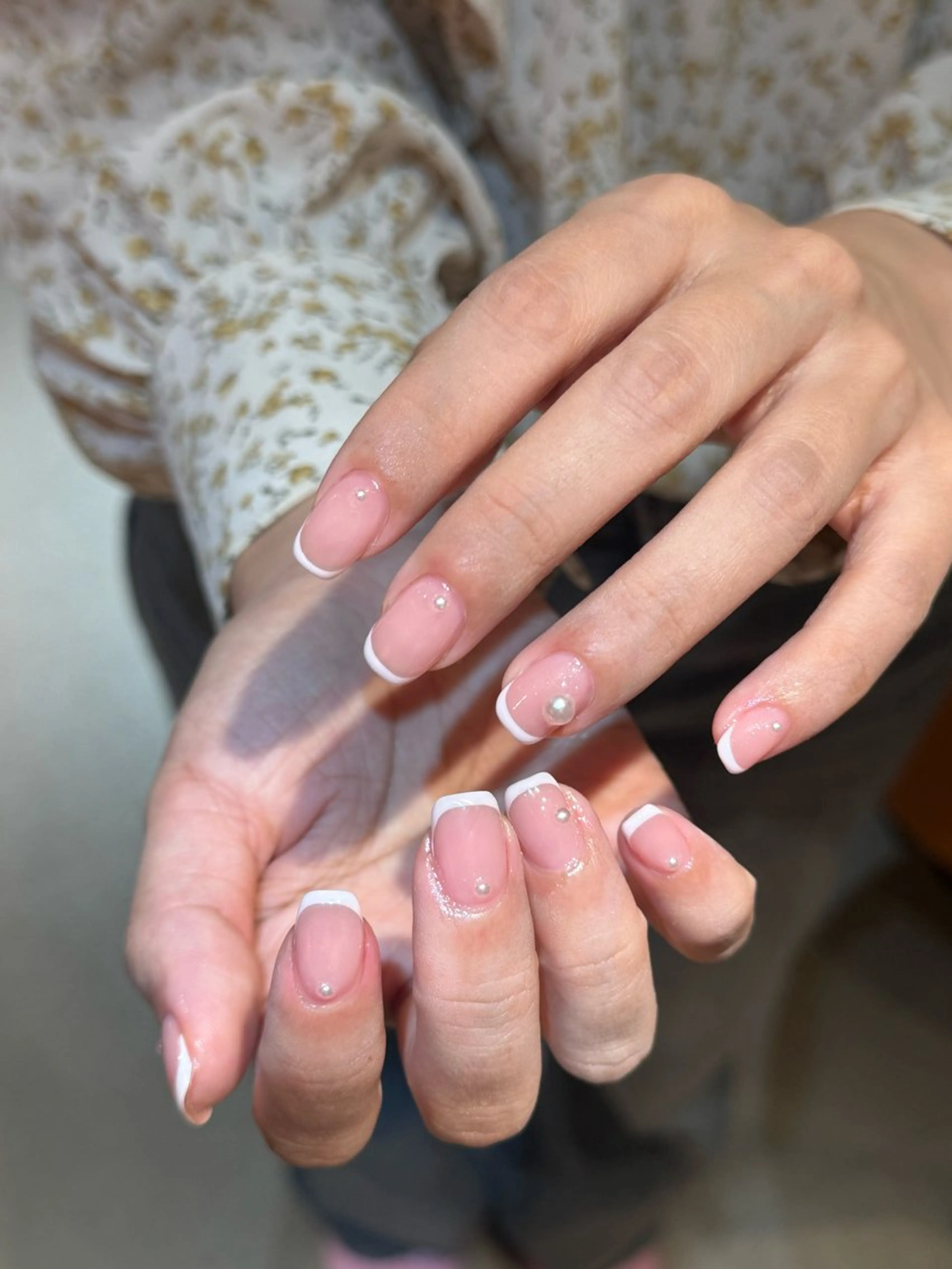 ネイル アートネイル オーロラネイル チークネイル フレンチネイル ガラスフレンチ 🎀🎀YooLi Nail Salonのネイルデザイン