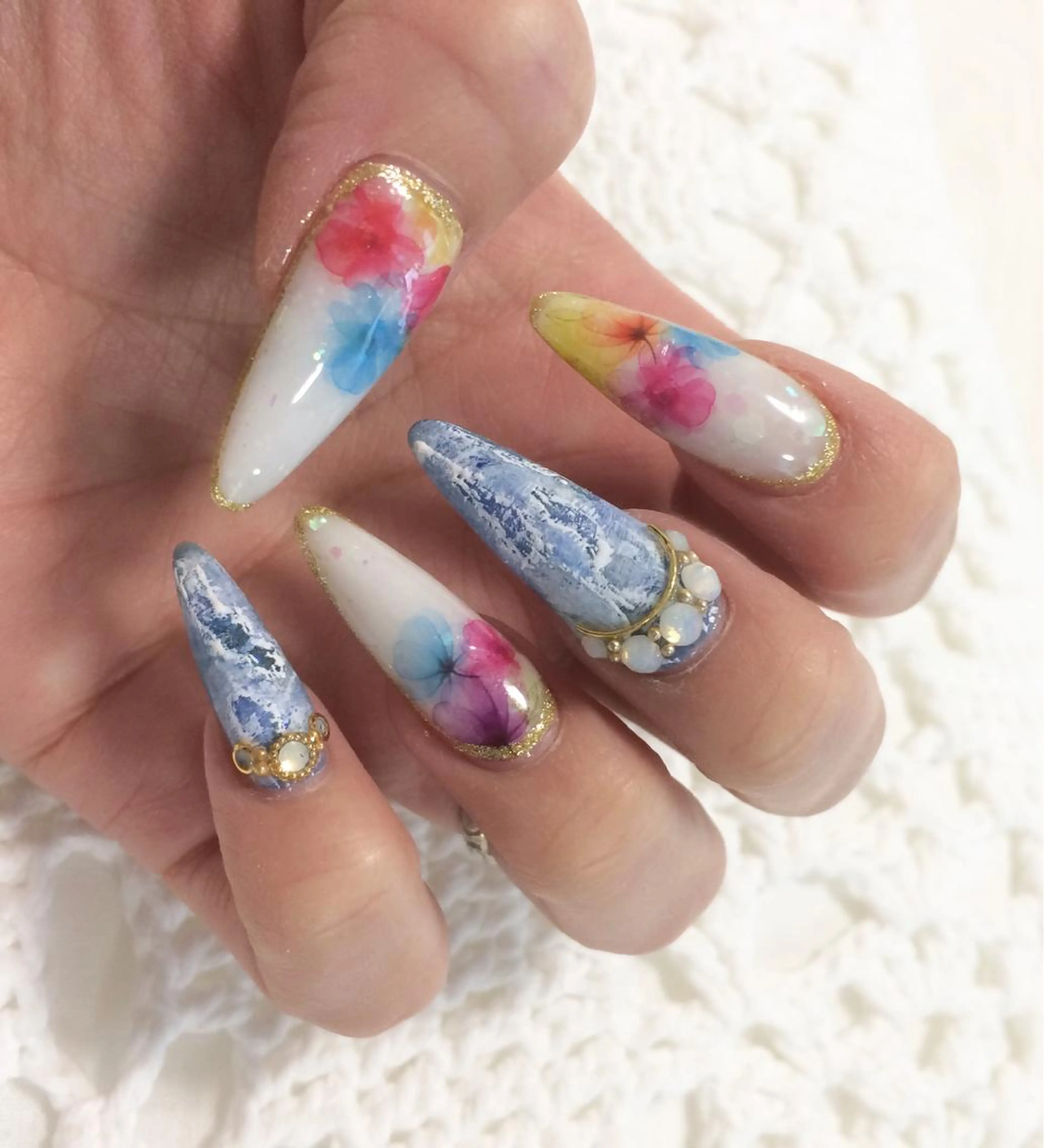 ネイル フラワーネイル スカルプネイル ハンドネイル Nailsalon E's cafeのネイルデザイン