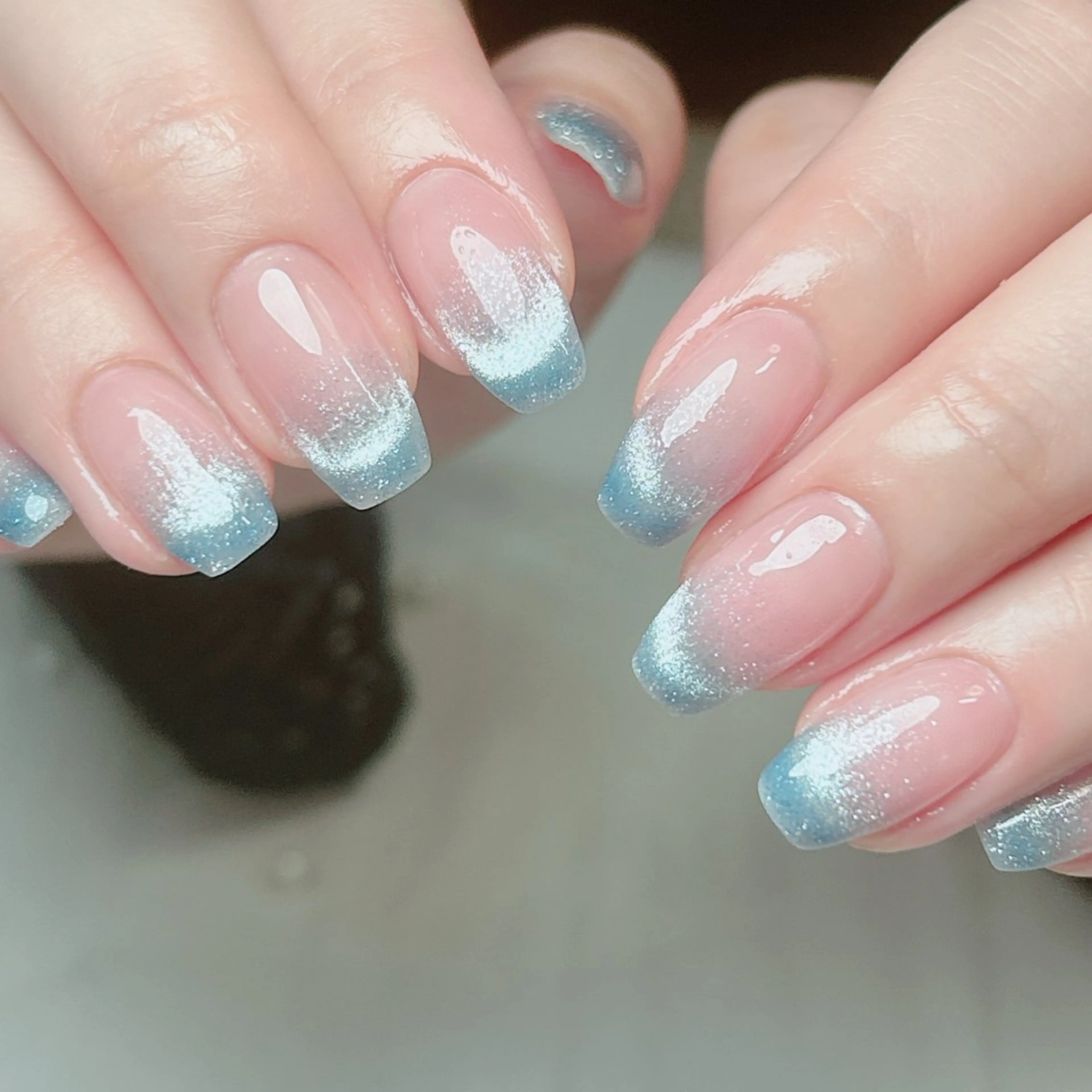 ネイル チークネイル ジェルネイル キラキラネイル 韓国ネイル ニュアンスネイル ハンドネイル Cute Tips nailのネイルデザイン