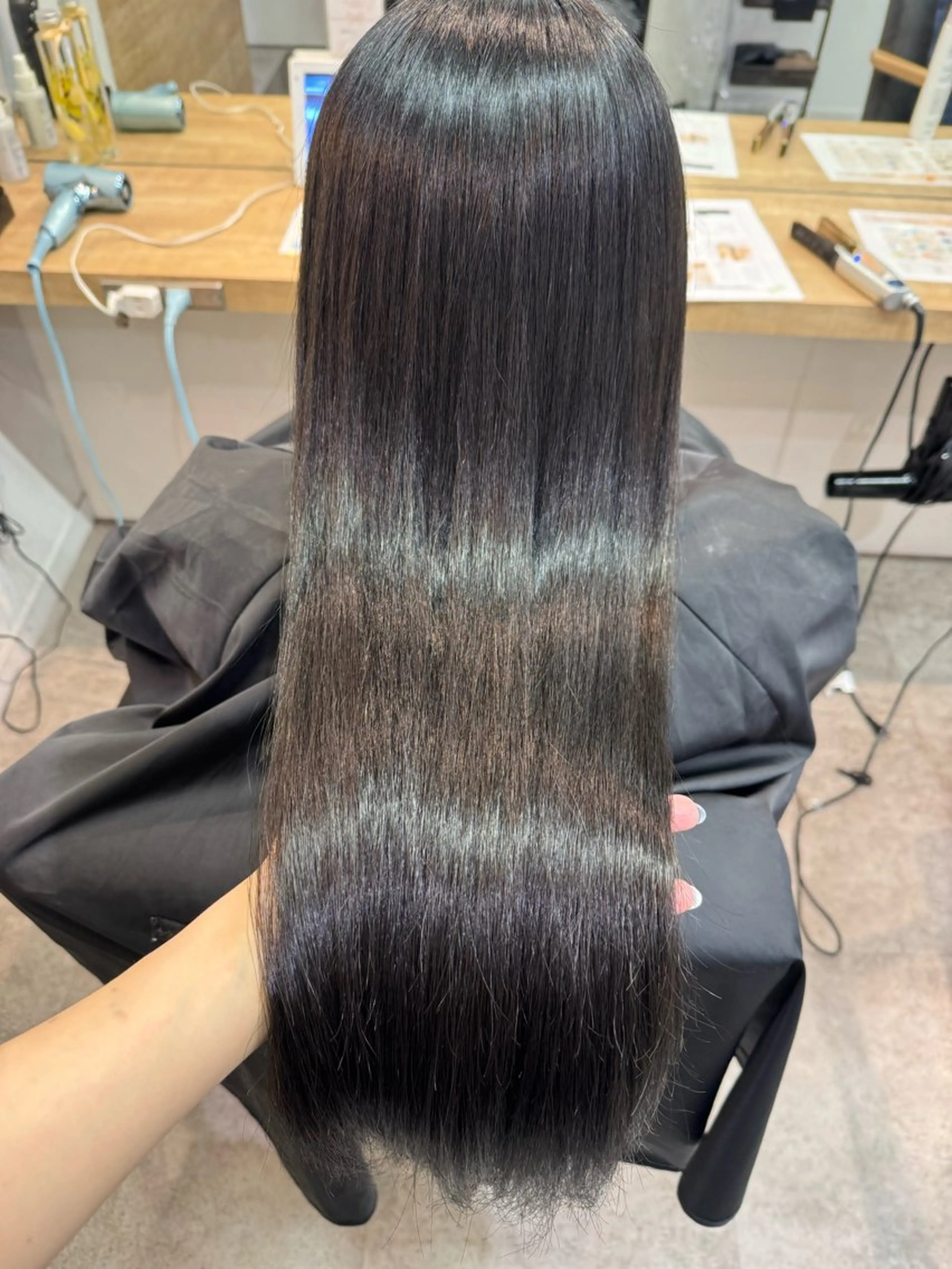 ロング パーマ 髪質改善 ロング 縮毛矯正 トリートメント ストレートパーマ カット 縮毛矯正 縮毛矯正/エクステ ヘアアレンジ/ひふみのヘアスタイル