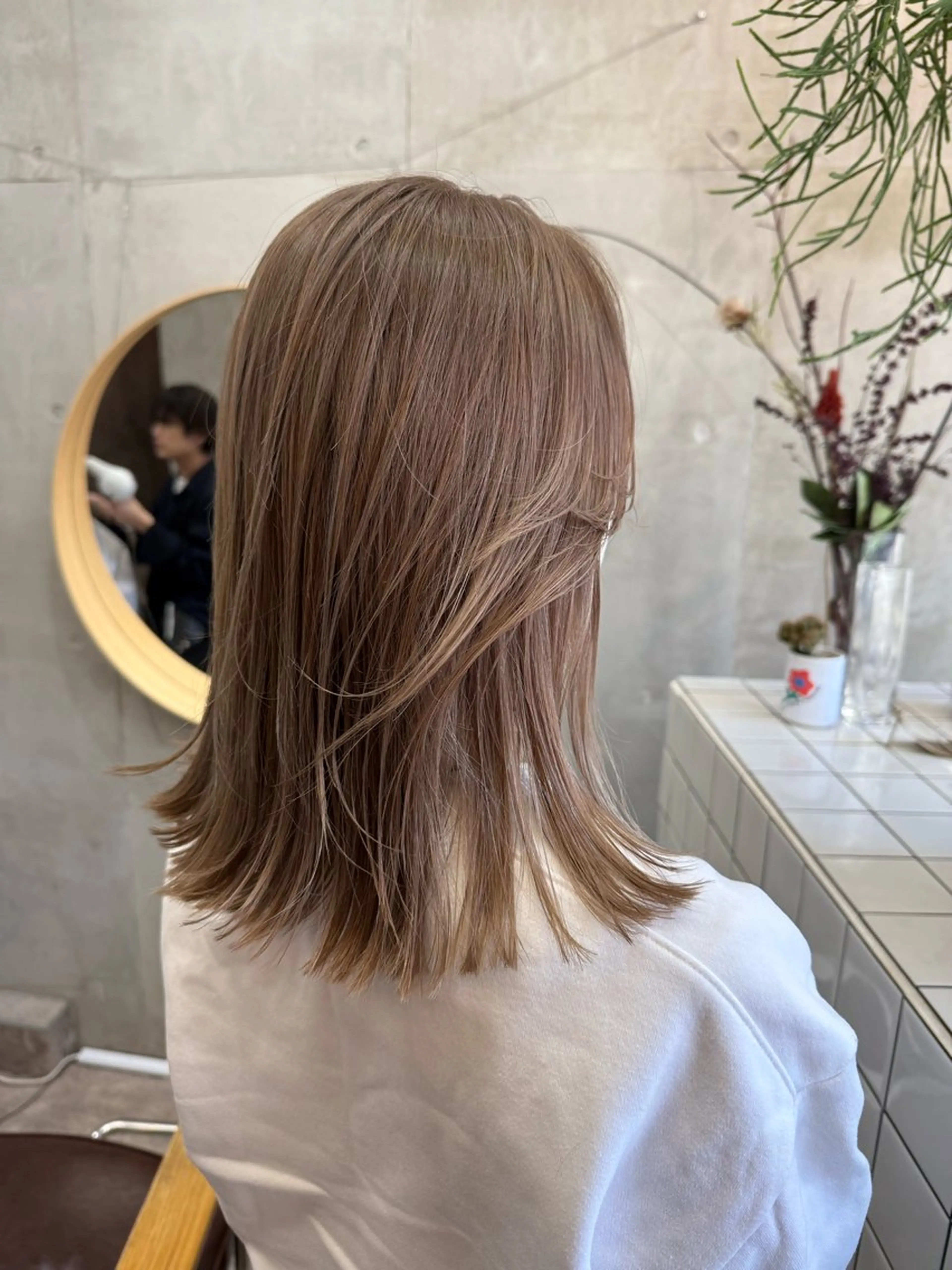 カラー SALTWATER AYARIのヘアスタイル