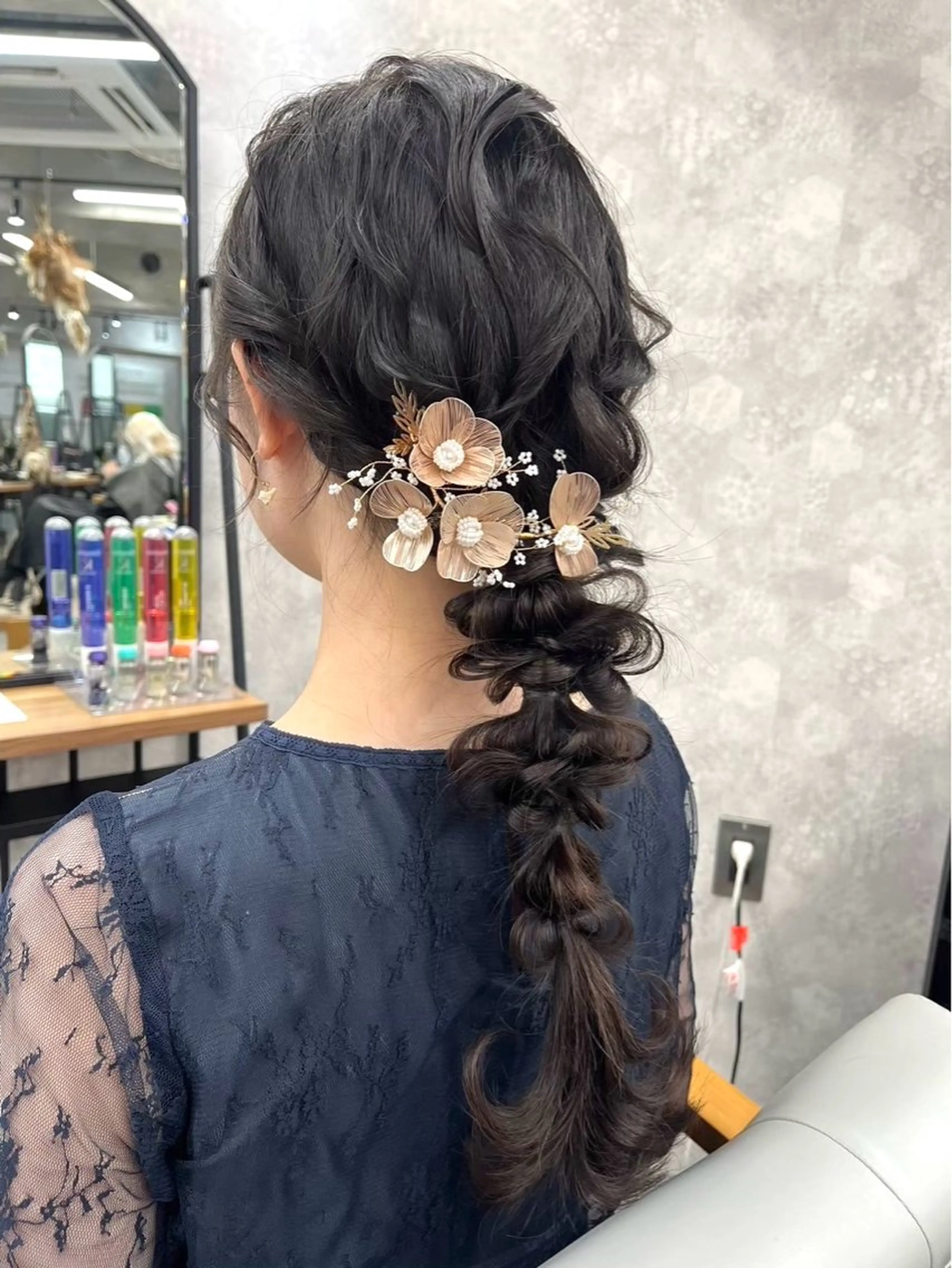 ヘアアレンジ 🦋ハイトーン×ア レンジ💫Leenaのヘアスタイル