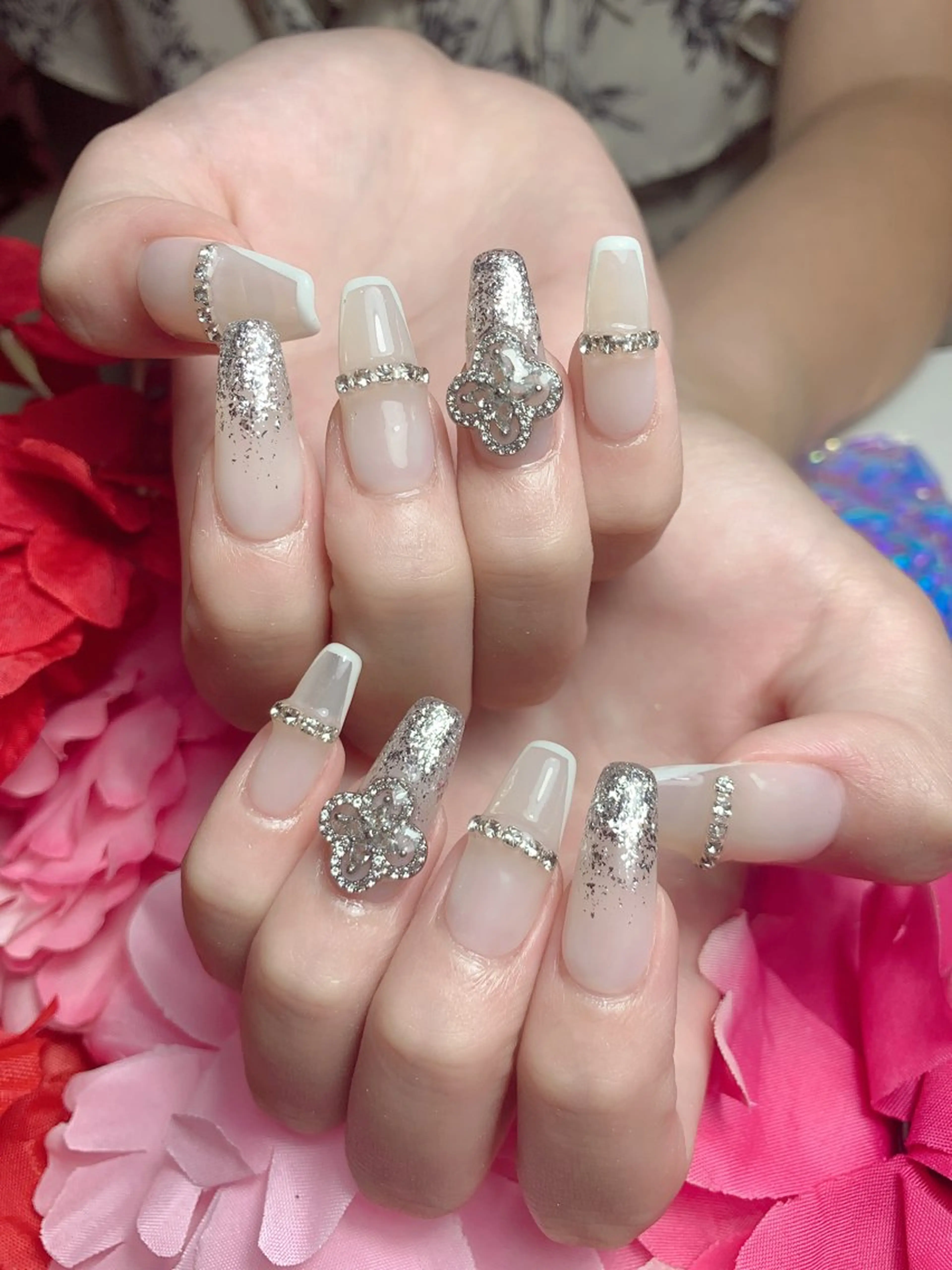 ネイル エンジェル ヒーリング 矢場町店のネイルデザイン