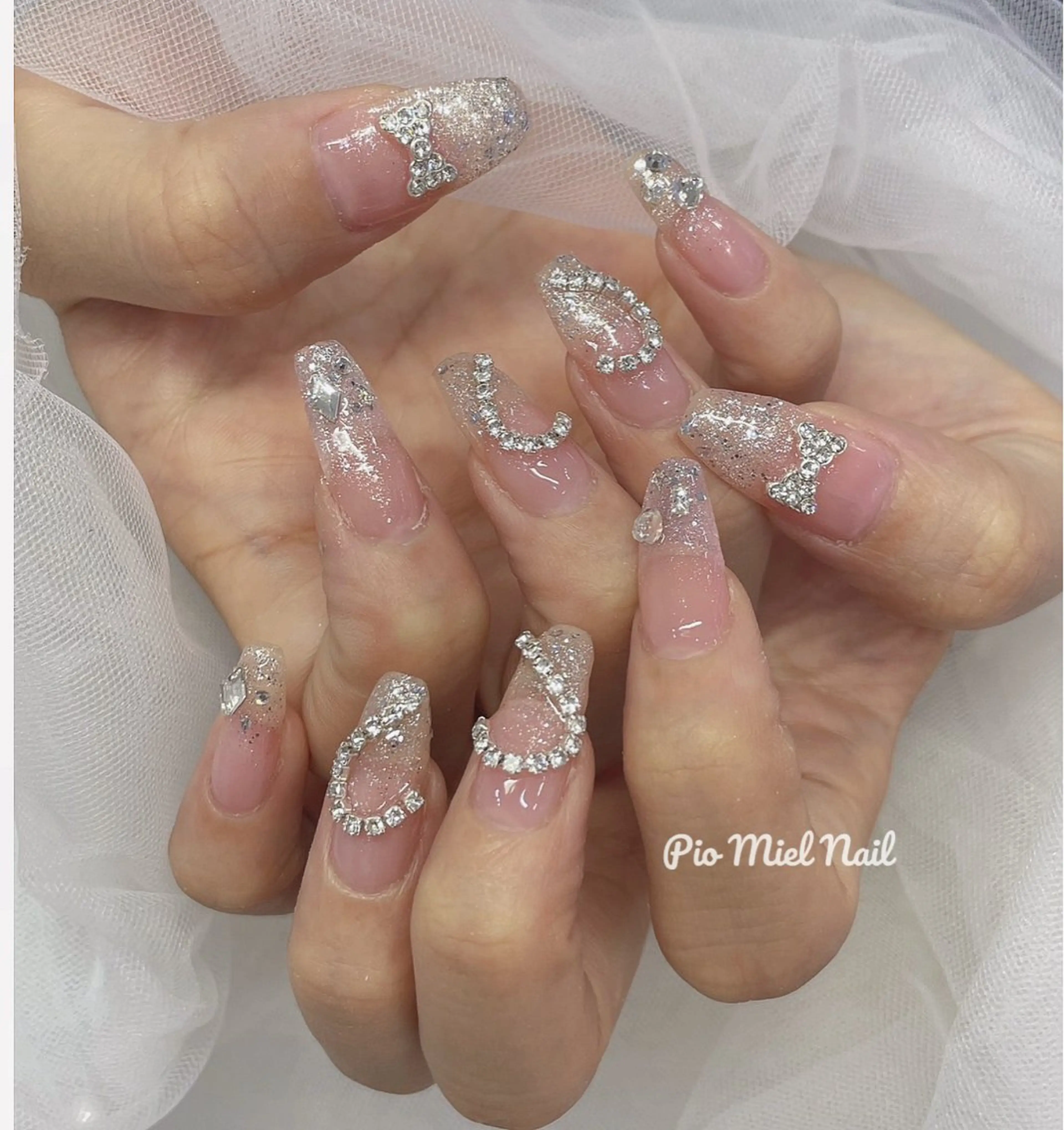 ネイル Pio Mielのネイルデザイン
