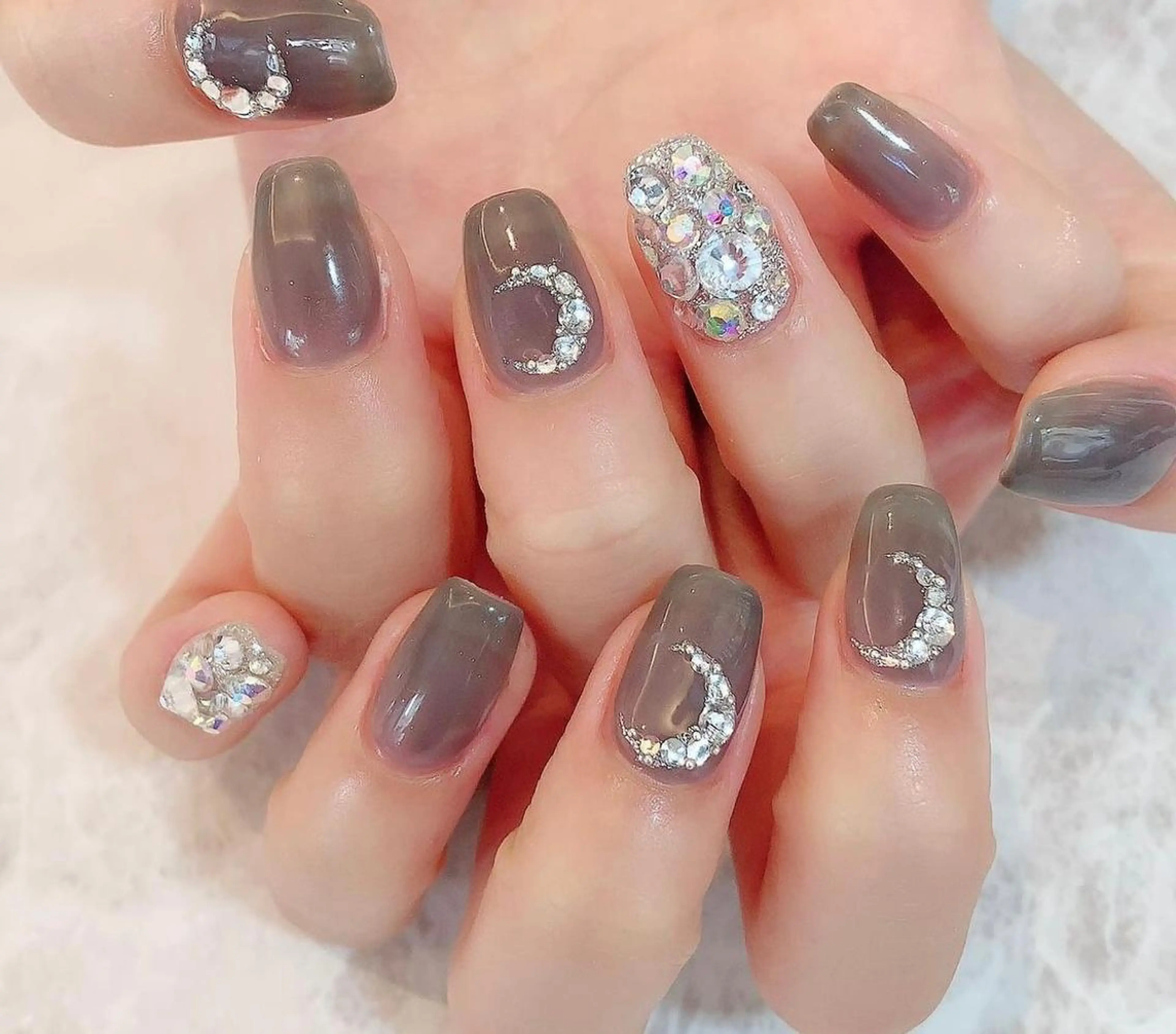 ネイル ハンドネイル VIVIAN リサのネイルデザイン