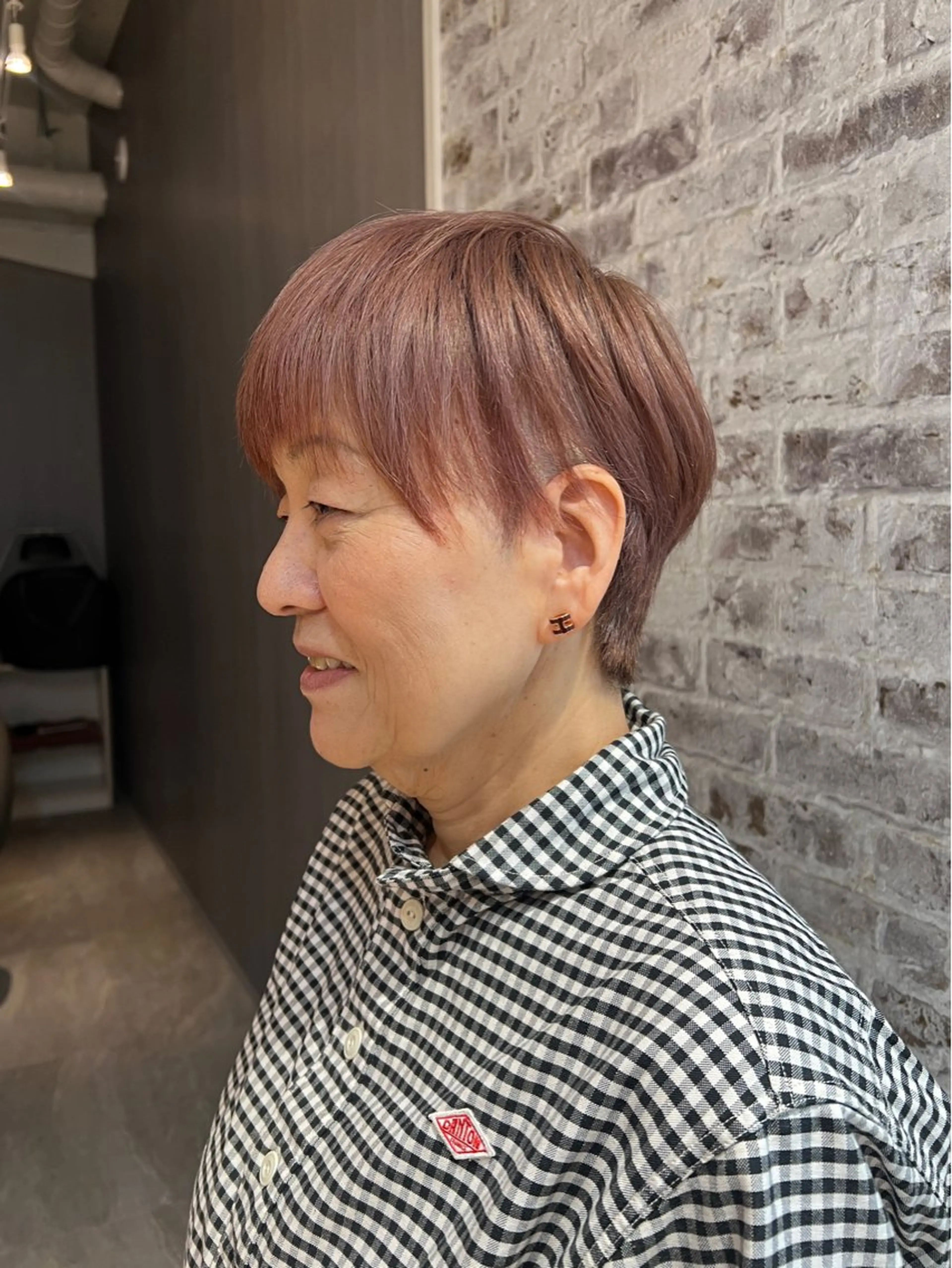 ショート カラー ベージュカラー ピンクカラー ピンクベージュ ショートヘア 大人女性のお悩み改善 大塚綾のヘアスタイル