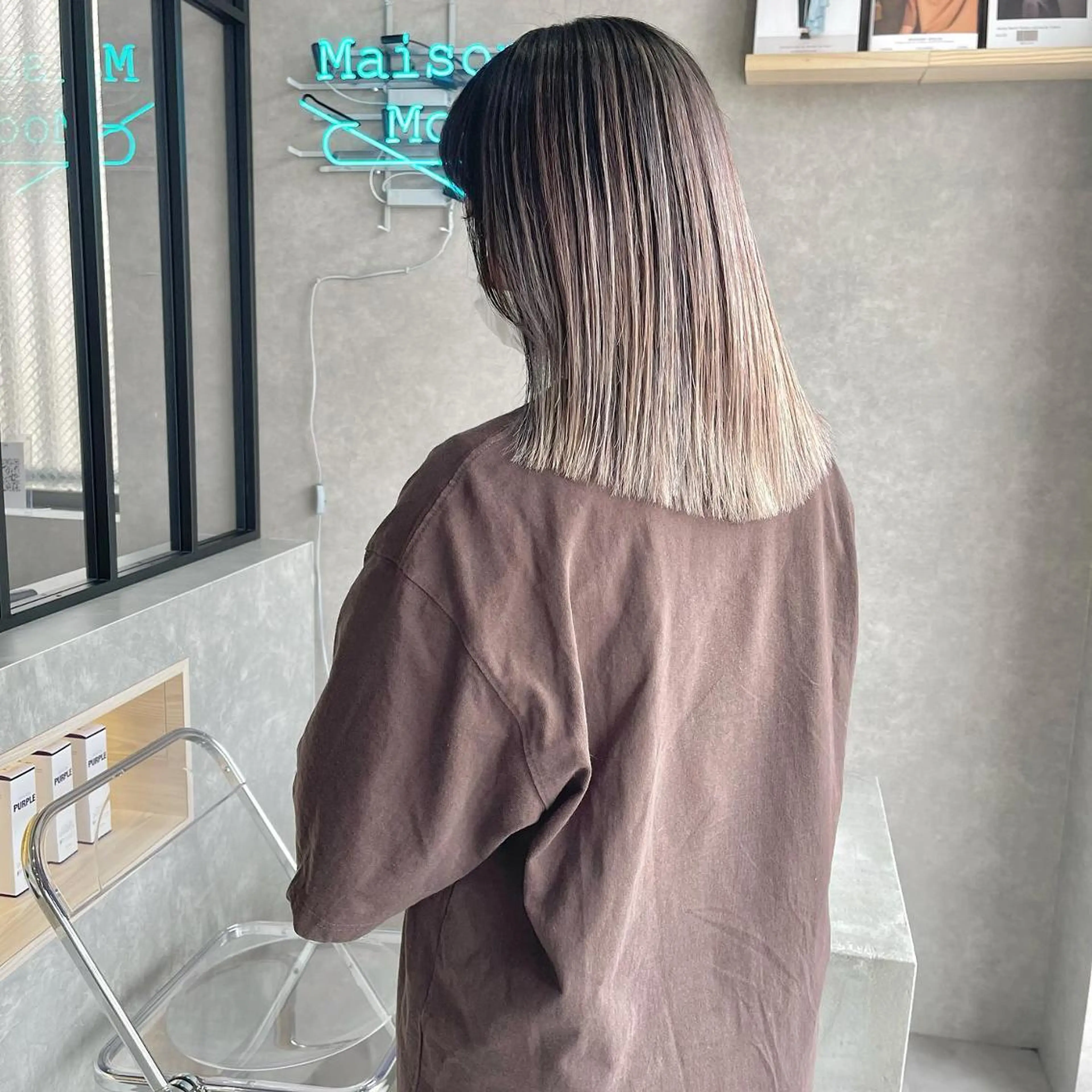 ミディアム ハイライト レイヤーカット 一ノ瀬 暁のヘアスタイル