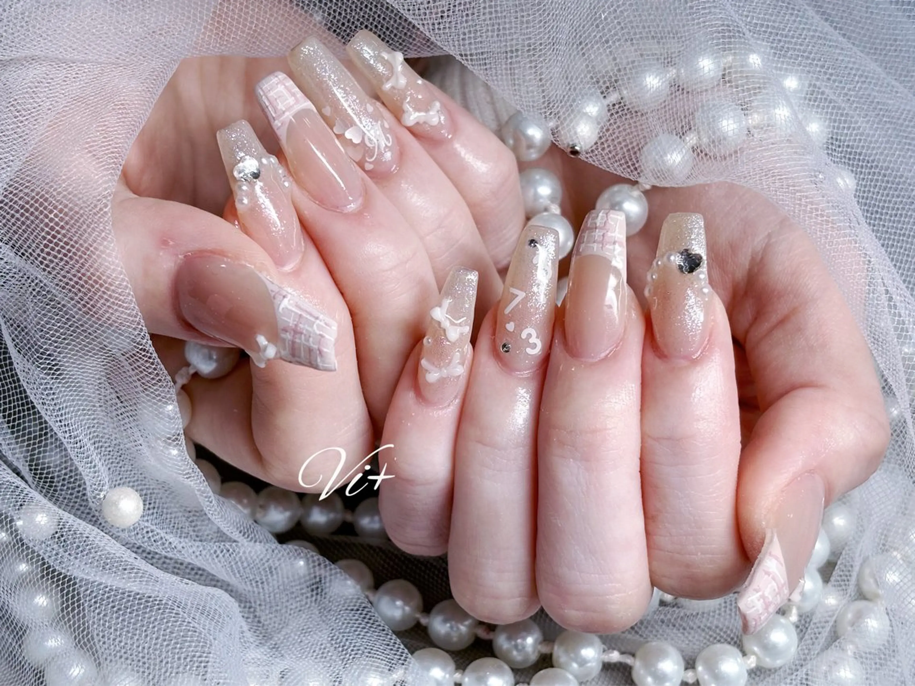 ネイル ハンドネイル Nailsalon Vi+ももか🩷のネイルデザイン