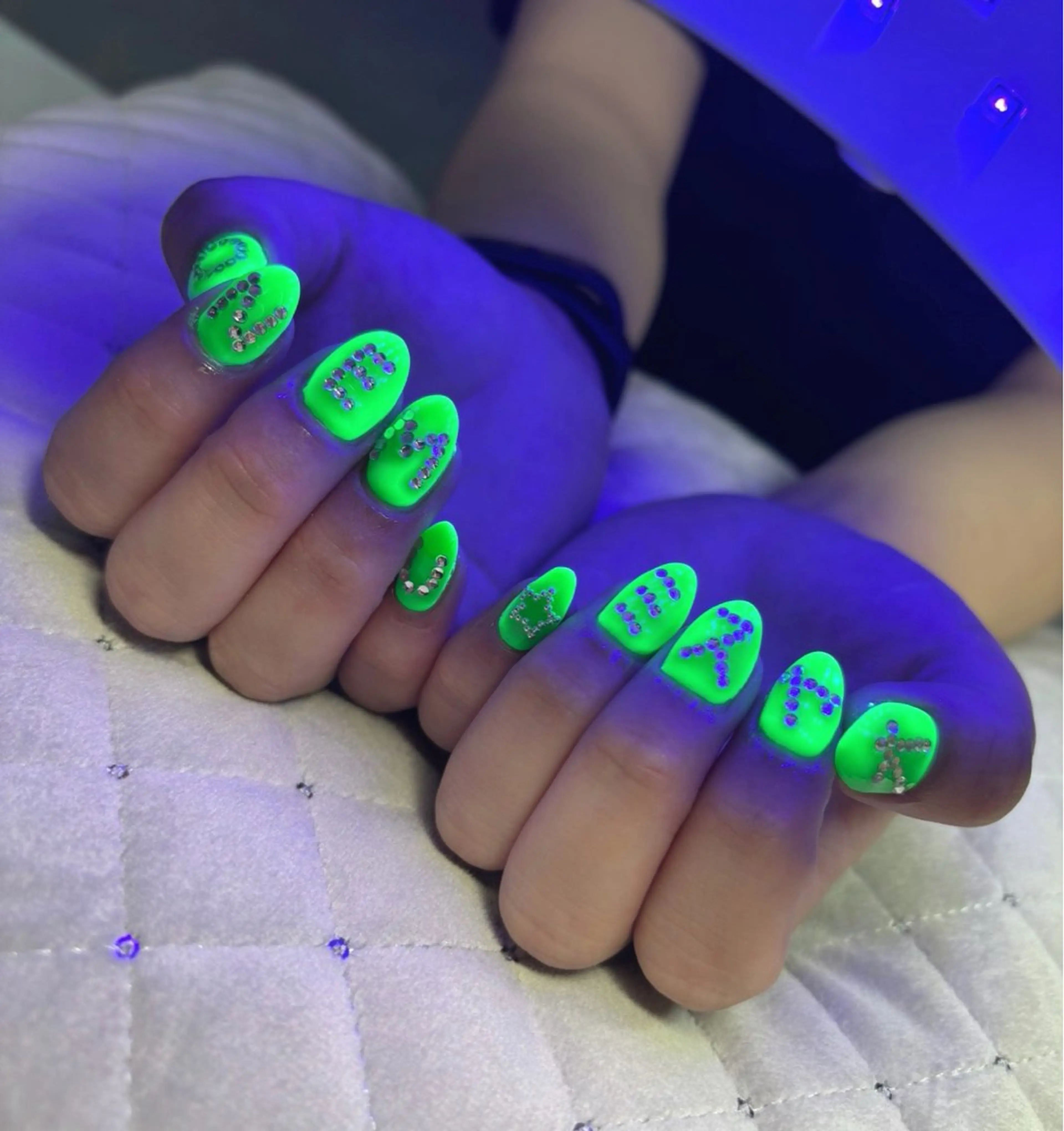 ネイル ハンドネイル STELLA nailのネイルデザイン