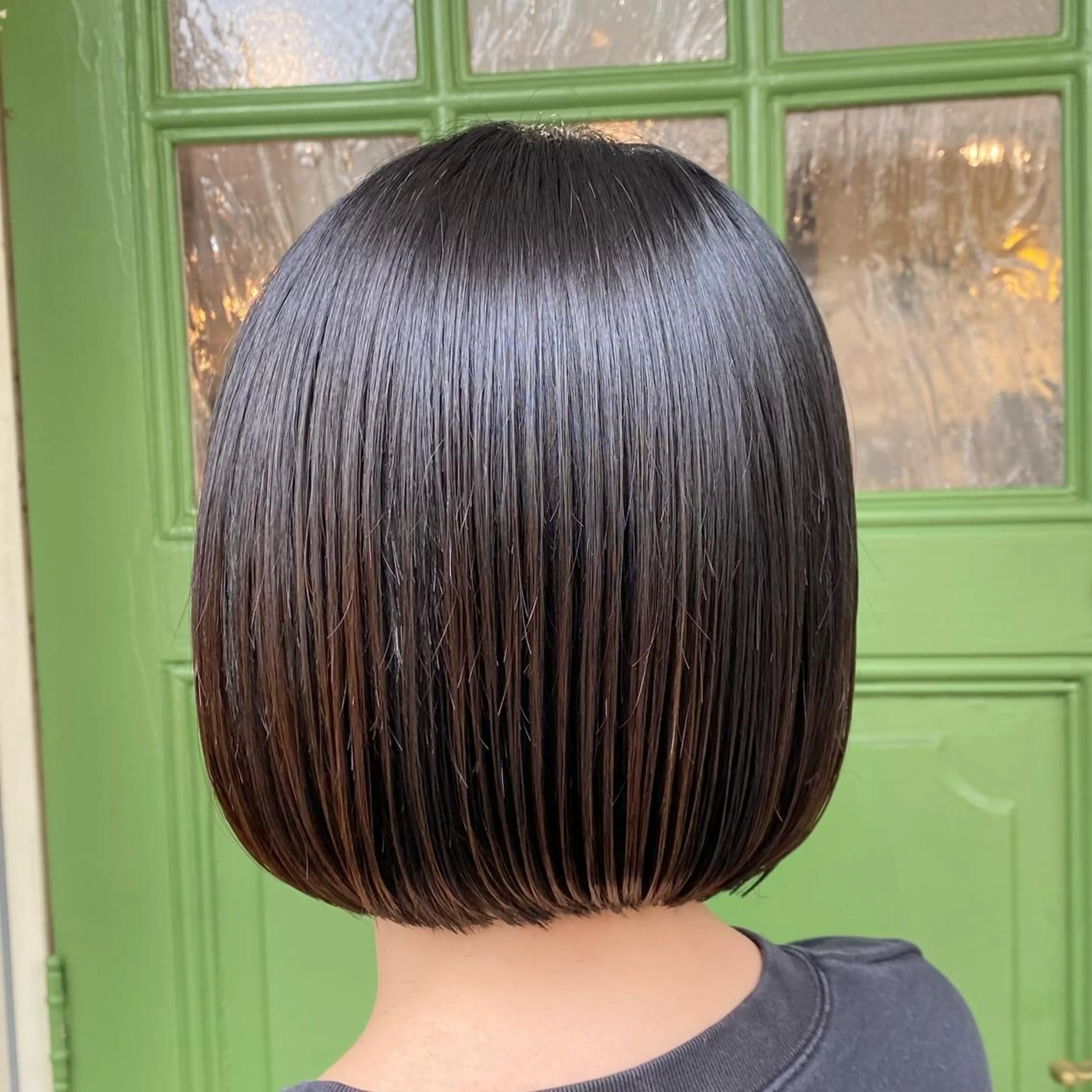 ショート ボブ カット ヘッドスパ BRITS 渡辺 菜々子のヘアスタイル