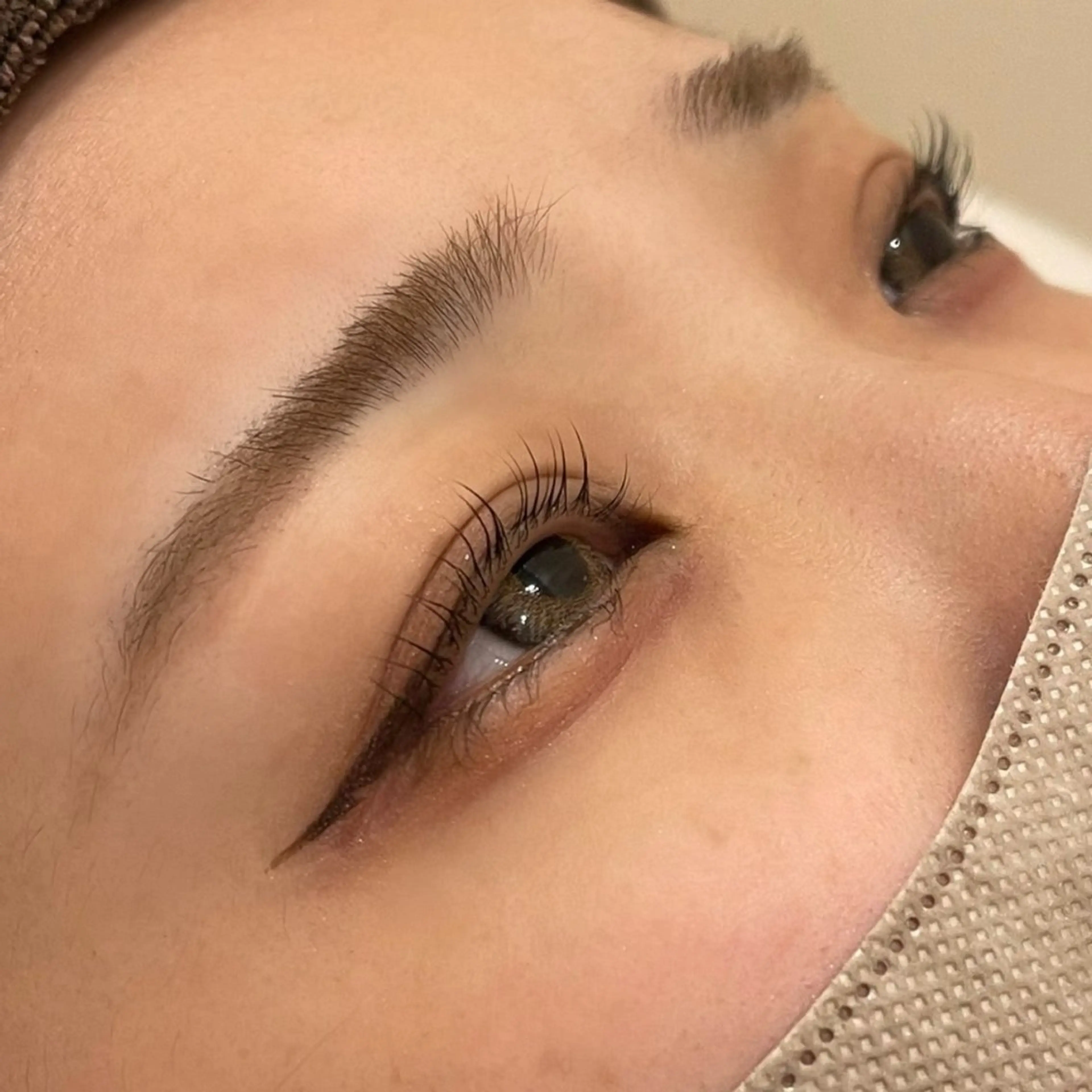 マツエク・マツパ 水谷 颯馬のヘアスタイル