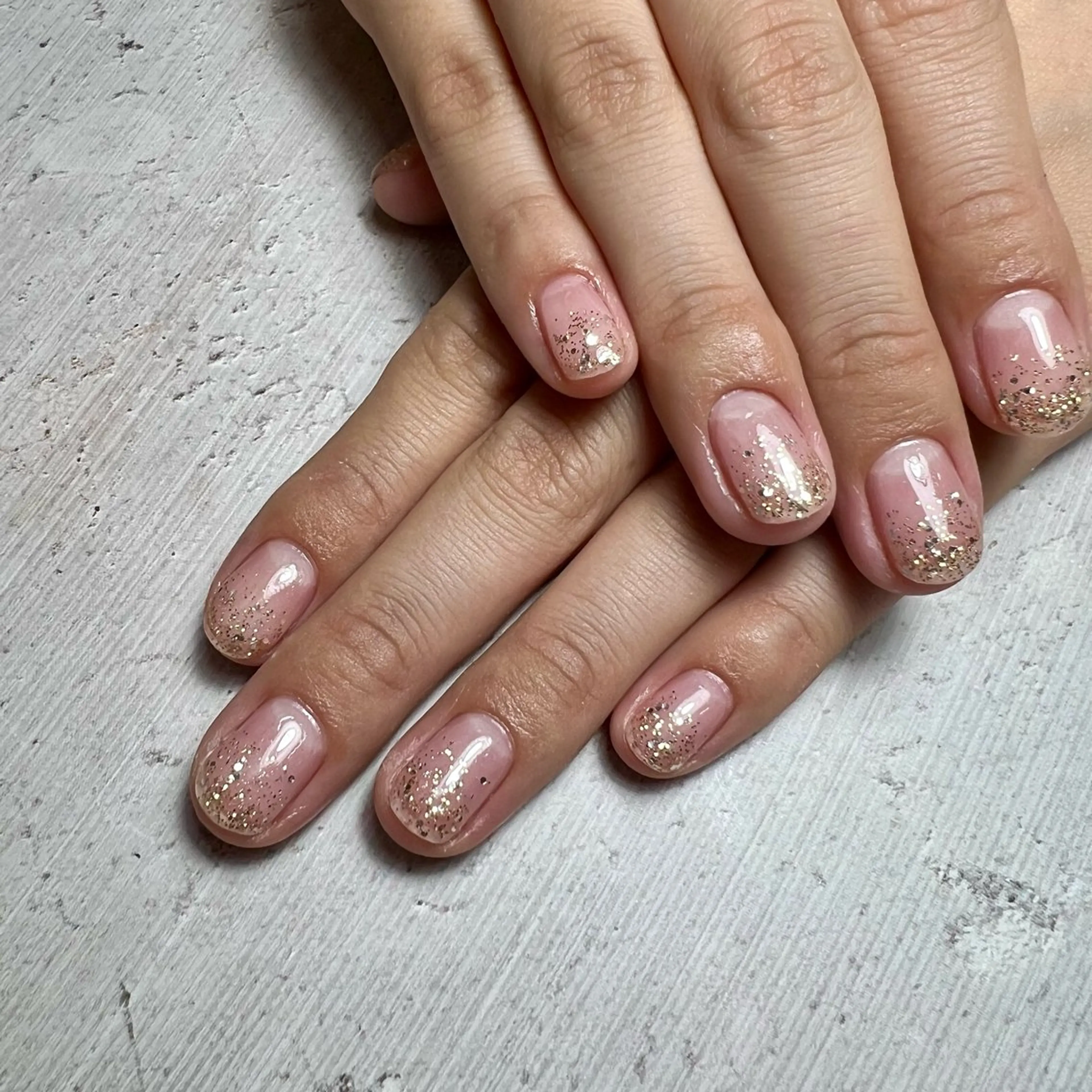 ネイル ラメ(グリッター) ラメグラデーション twin .のネイルデザイン