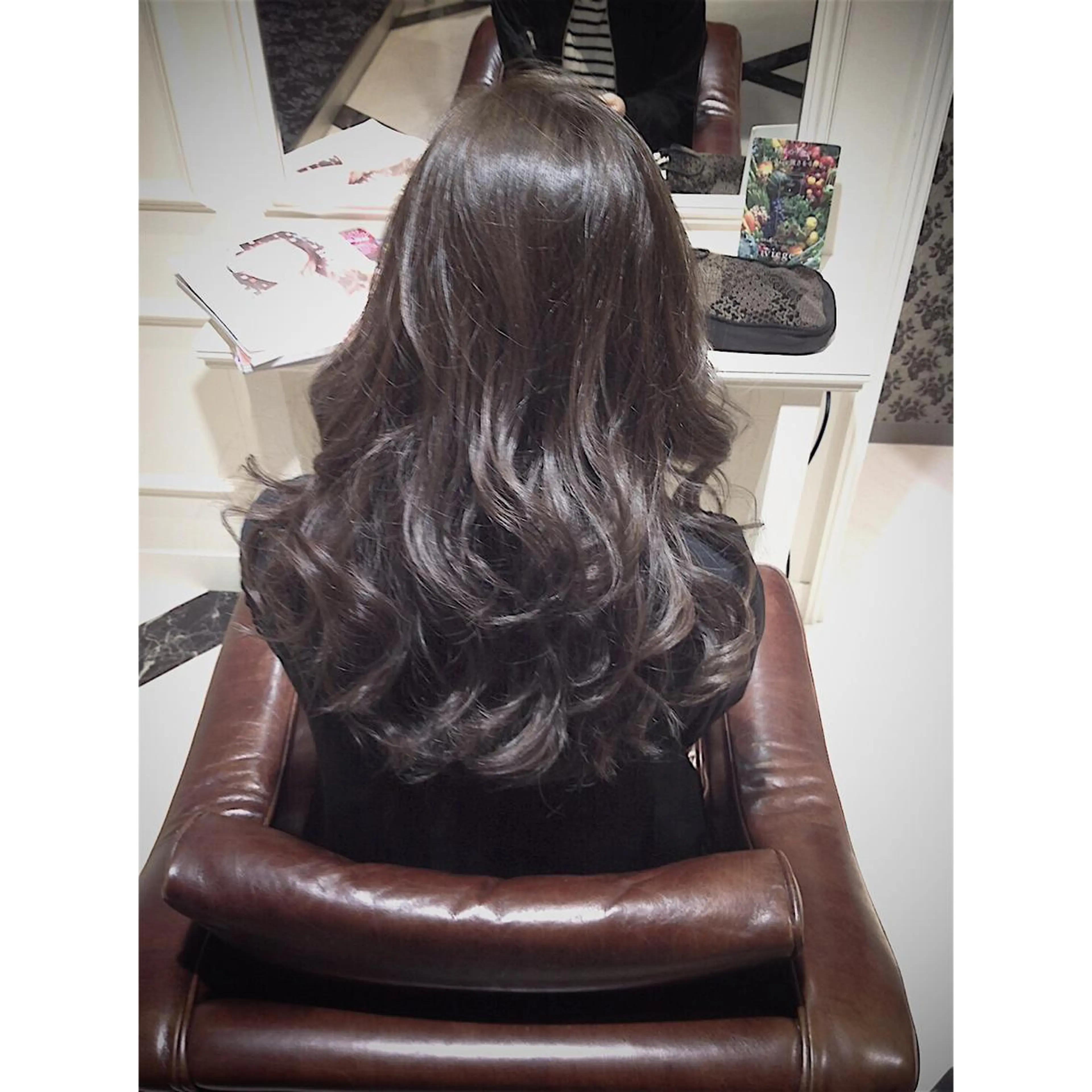 ロング カラー デザインカラー グレージュ na3moe【ナナナモエ】所属・髪質改善✨カラー特化 サロン🎨平尾晃一のヘアスタイル