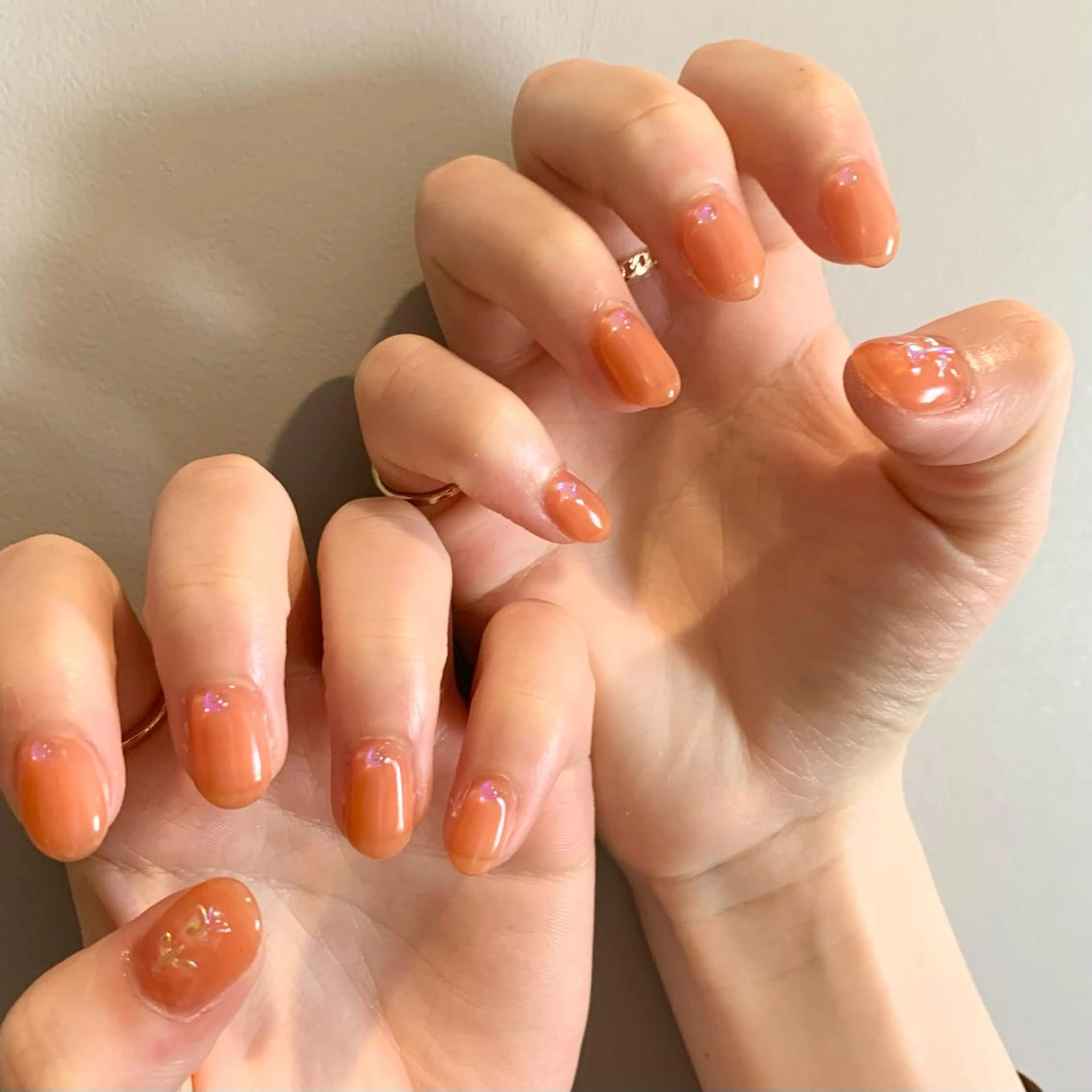 ネイル ストーンネイル ハンドネイル ウシク ミユキのネイルデザイン