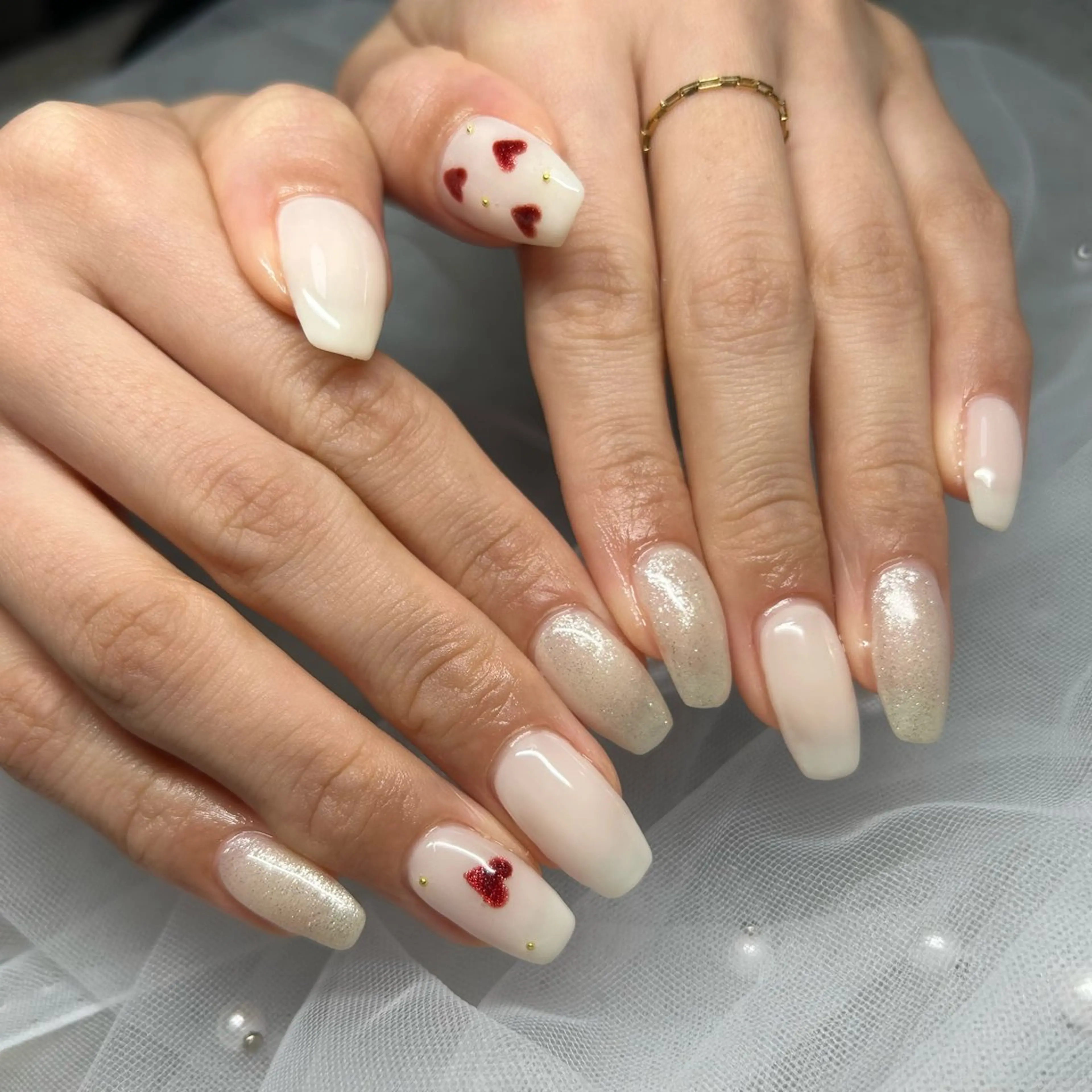 ネイル アートネイル キラキラネイル バレンタイン ハンドネイル ten nail salon　かえでのネイルデザイン