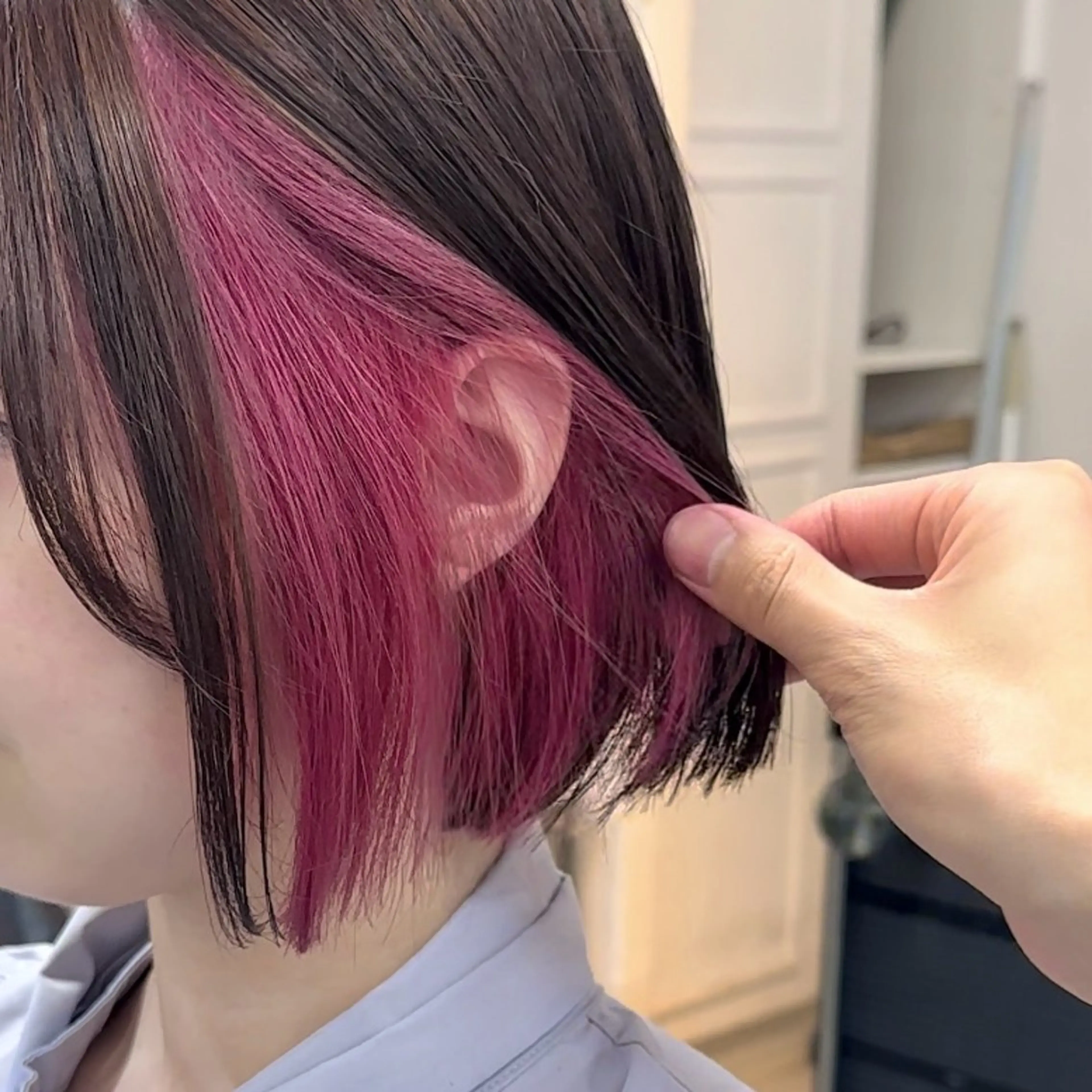 ショート カラー インナーカラー ピンクカラー ボブ カット ヘアカラー トリートメント インナーカラー/レイ ヤーカット♡/マキシのヘアスタイル