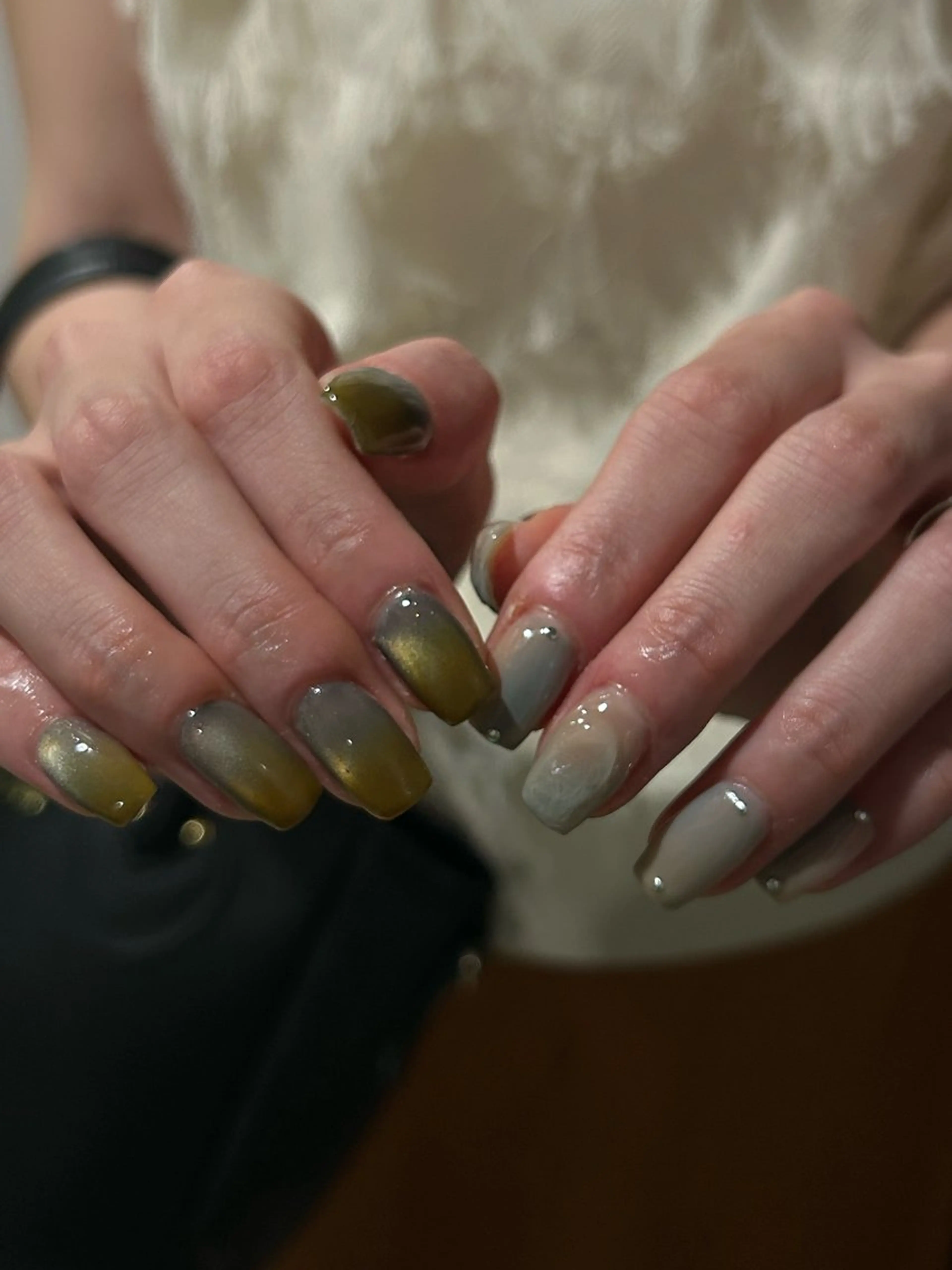 ネイル グラデーション マグネットネイル ニュアンスネイル オフィスネイル シンプルネイル sakae yurinaのネイルデザイン