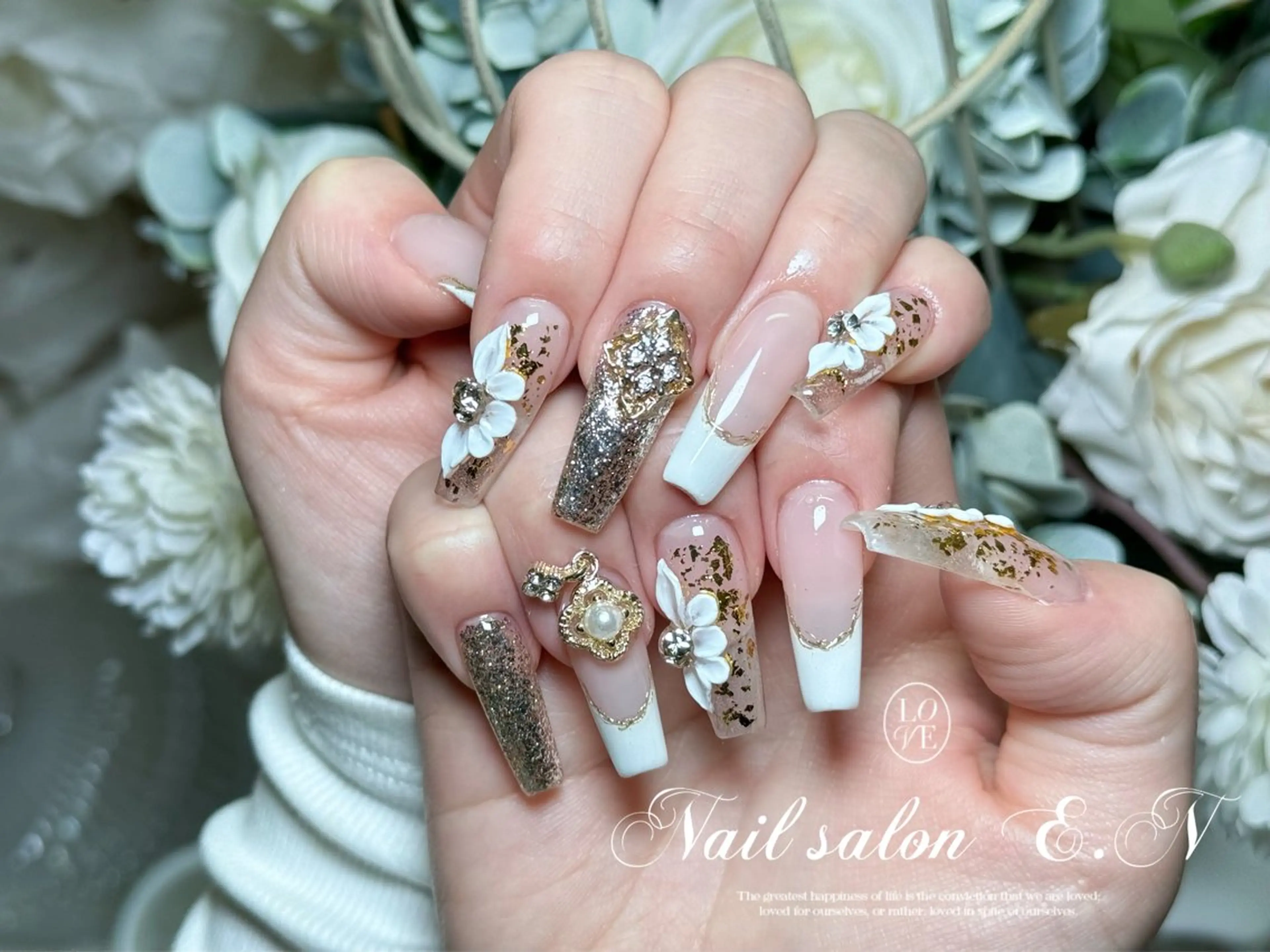 ネイル ハンドネイル E.N🦋 長さ出し/持ち込みのネイルデザイン