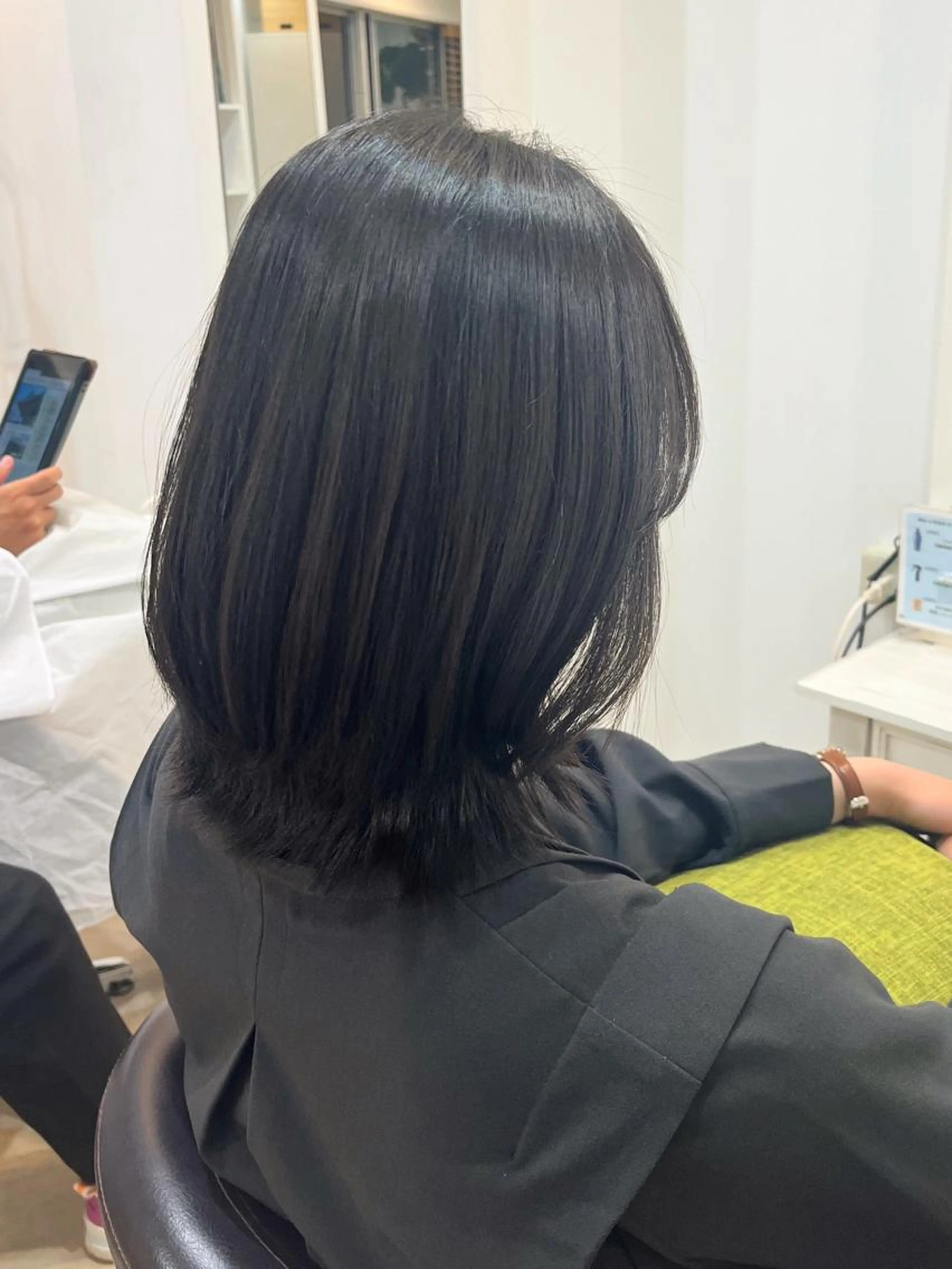 【メンテナンスに⭐️】リタッチカラー（3センチ以内・白髪染め可）＋ヘアマスクトリートメントの写真