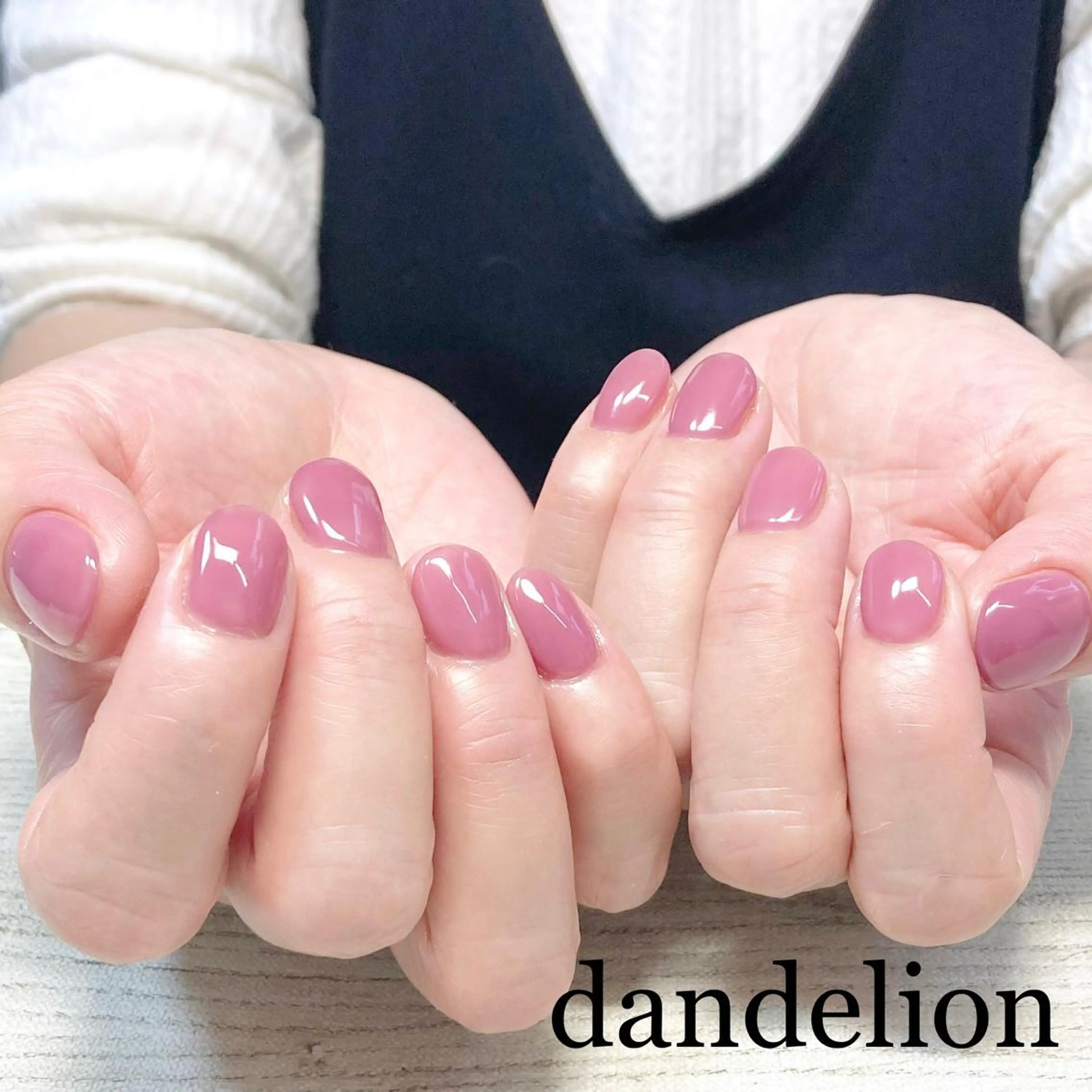 ネイル ハンドネイル ハンドケア dandelion ダンデライオンのネイルデザイン