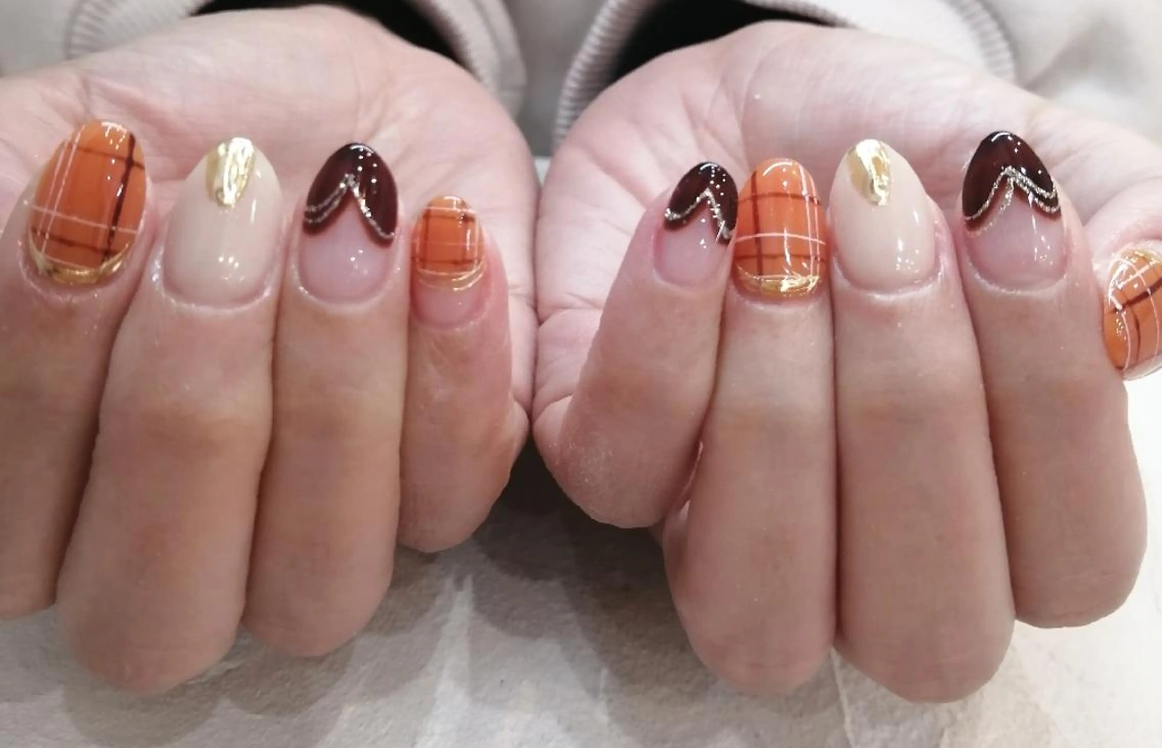 ネイル バレンタイン I.プライベート ネイルサロンのネイルデザイン