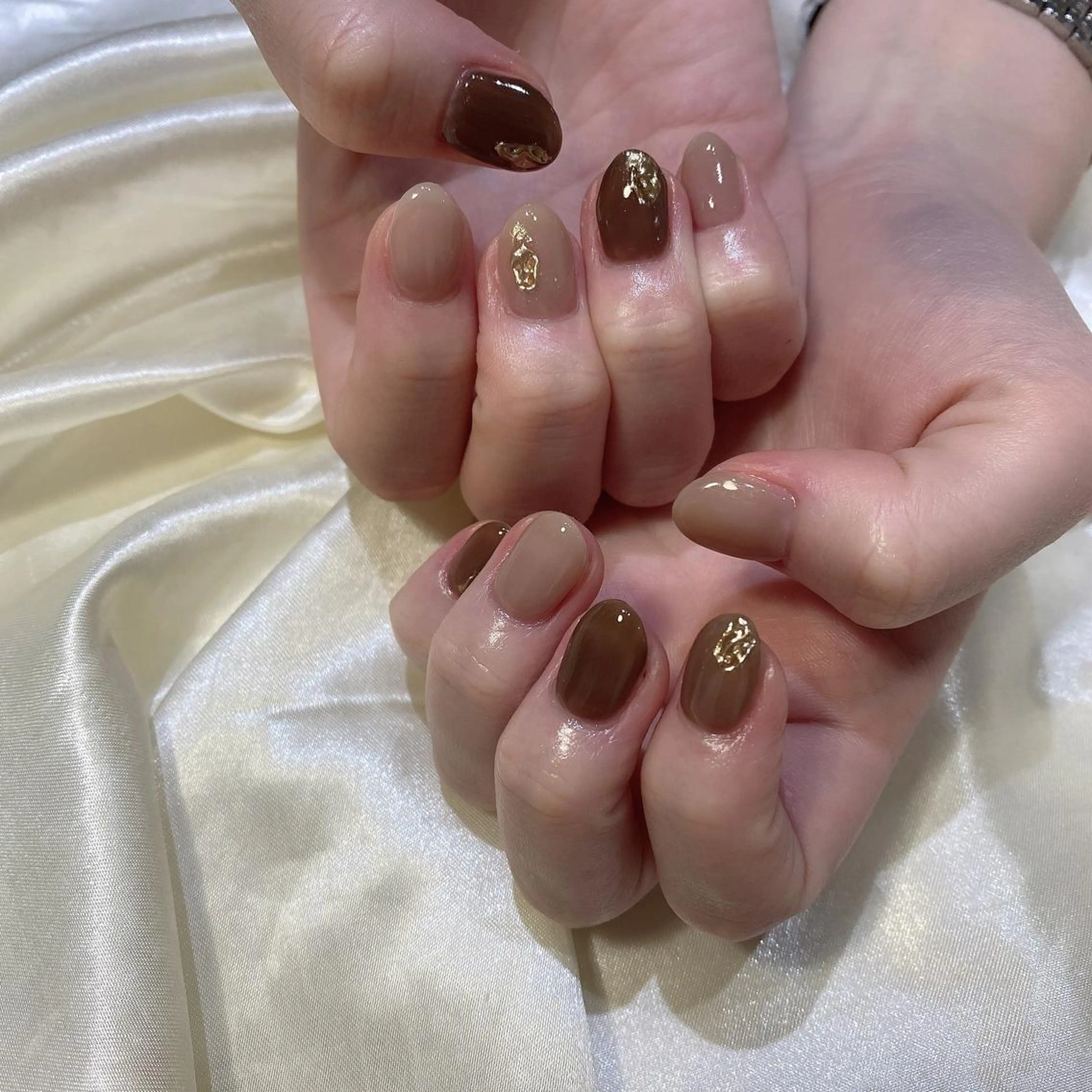 ネイル ハンドネイル 西岡 杏のネイルデザイン