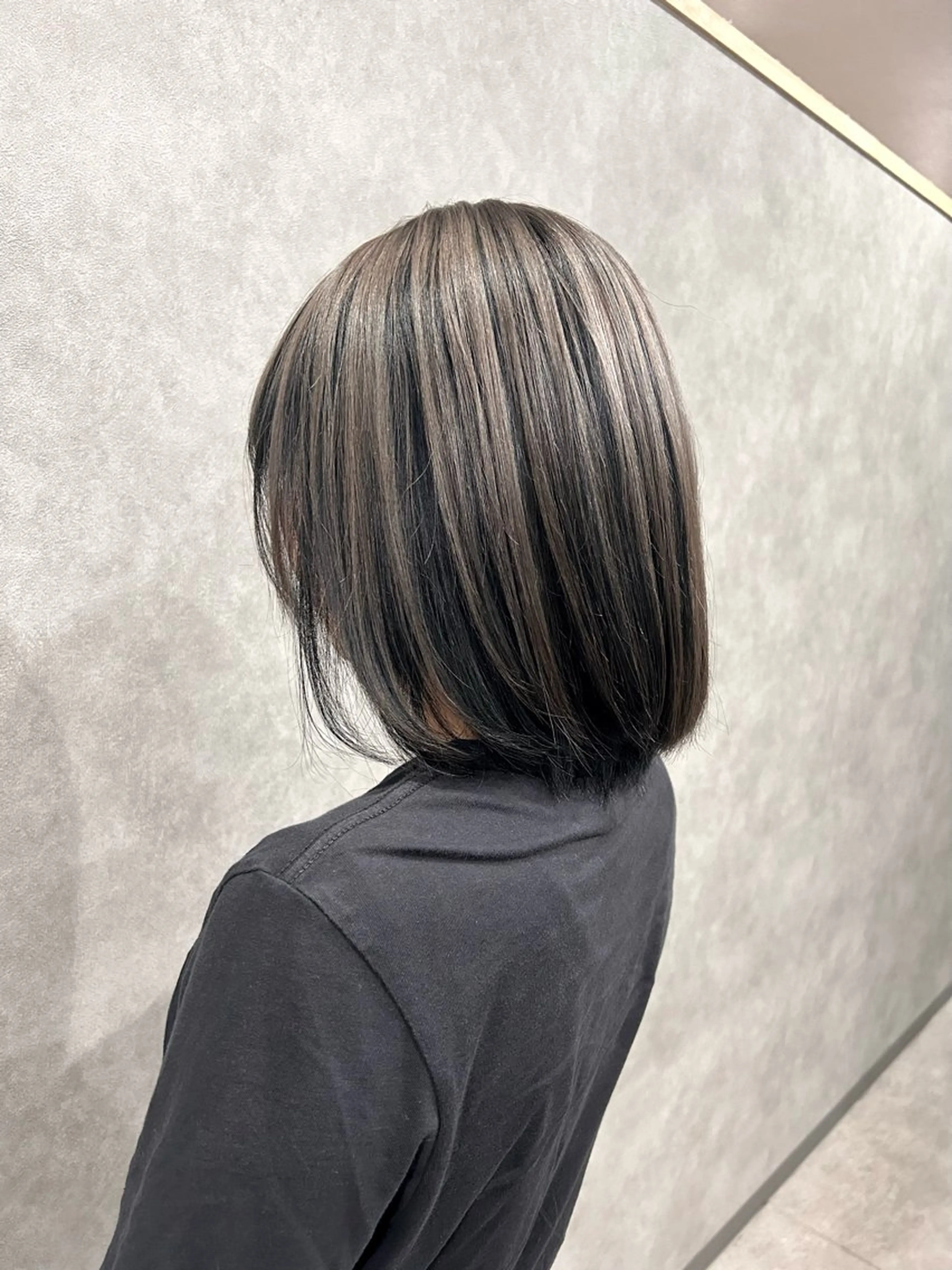 ミディアム カラー 黒髪 ヘアカラー トリートメント ミルクティー職人× HIROSEのヘアスタイル