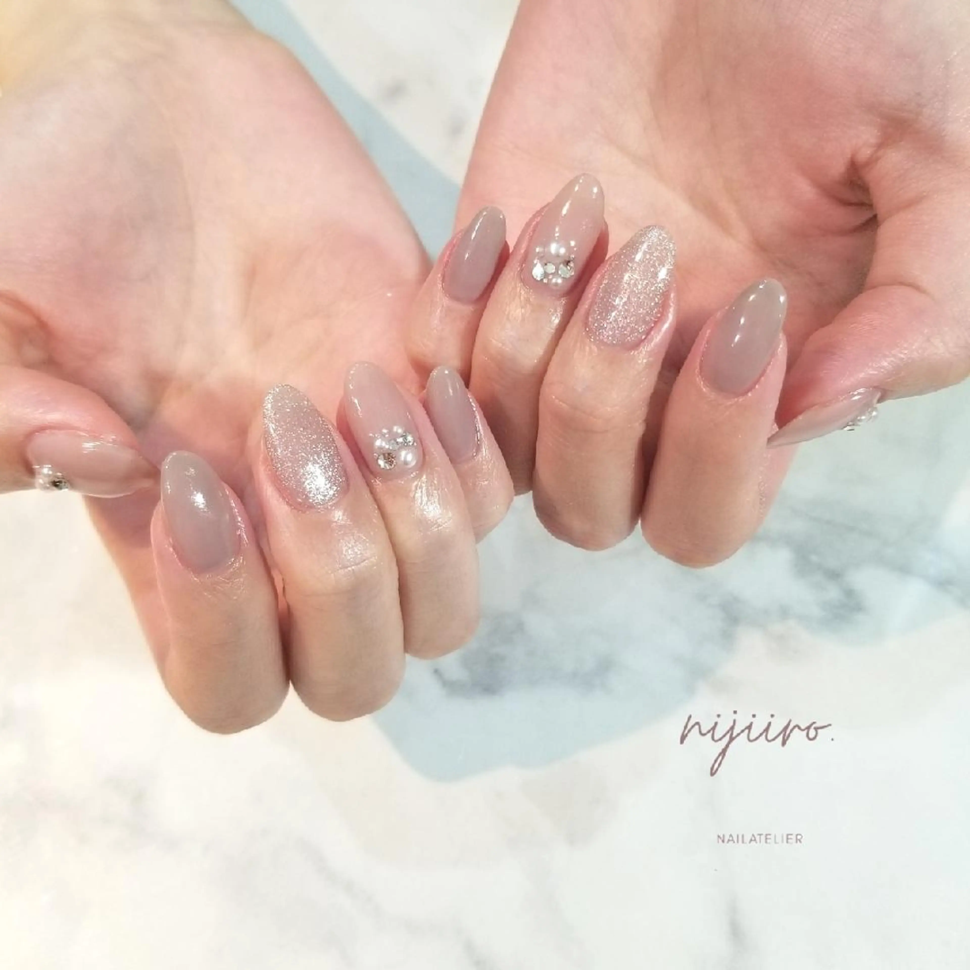 ネイル ハンドネイル nijiiro🌈 サトウのネイルデザイン