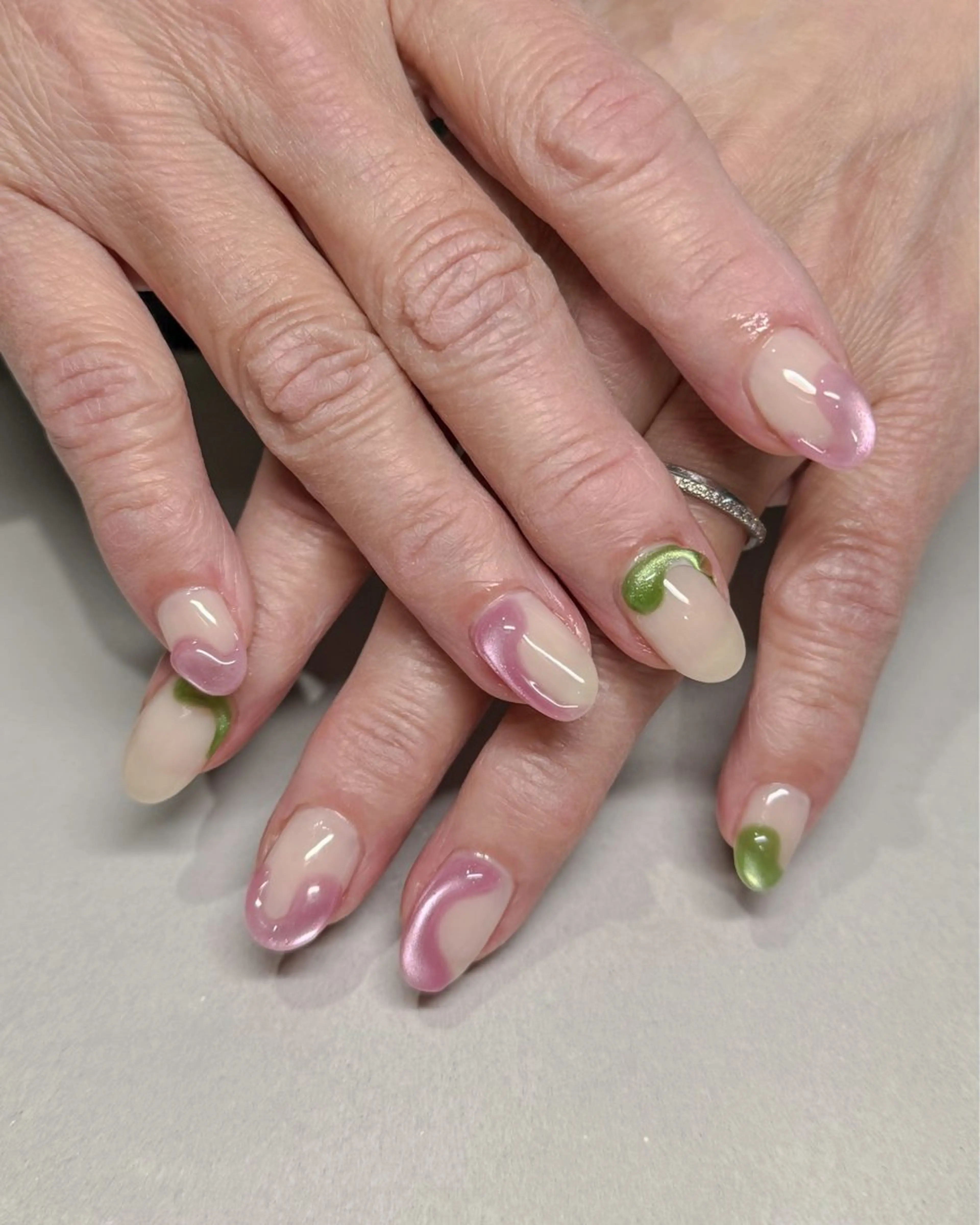 ネイル num-fi Aiのネイルデザイン