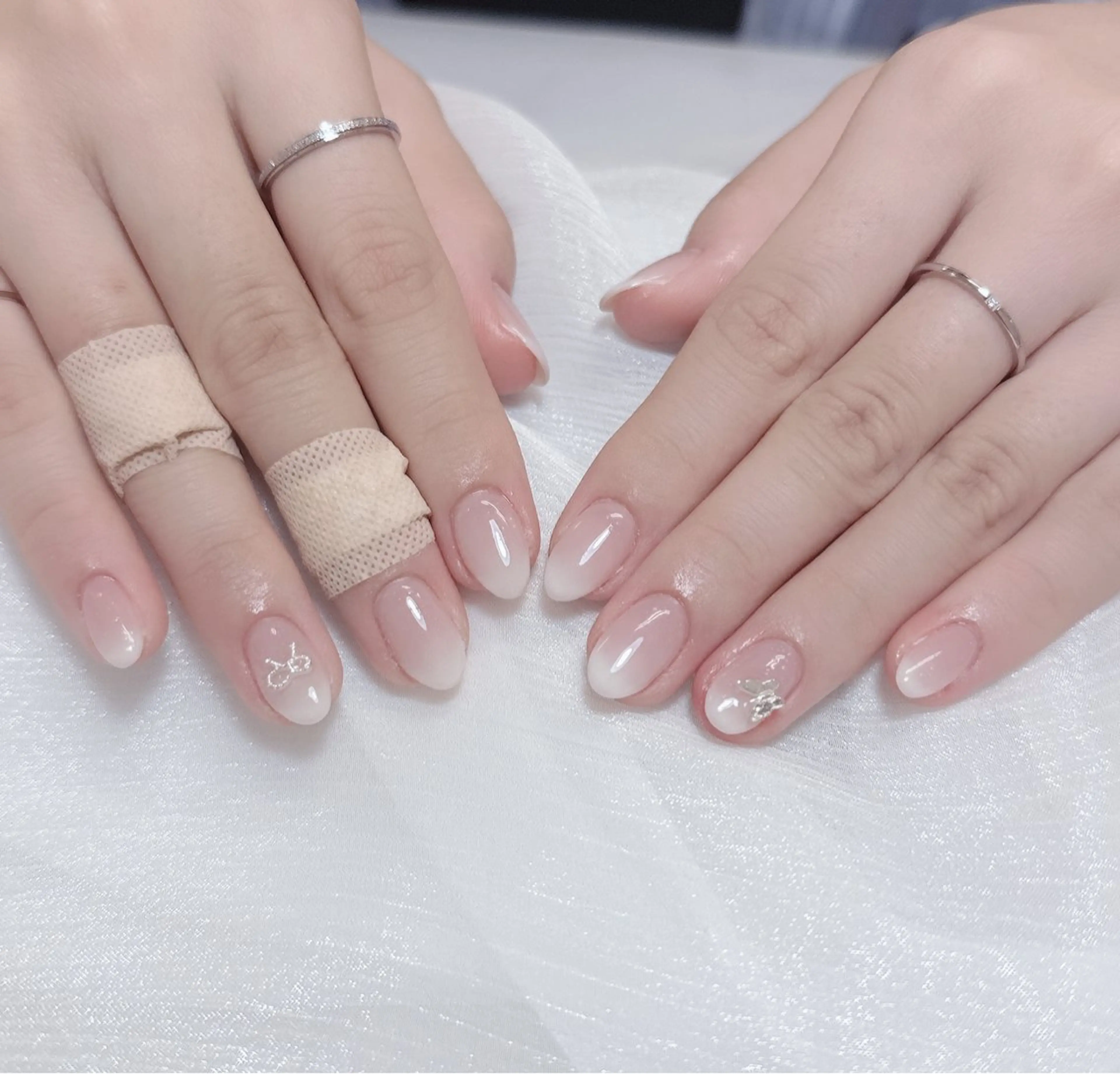 ネイル チークネイル フレンチネイル グラデーション キラキラネイル 韓国ネイル 陳 rinaのネイルデザイン