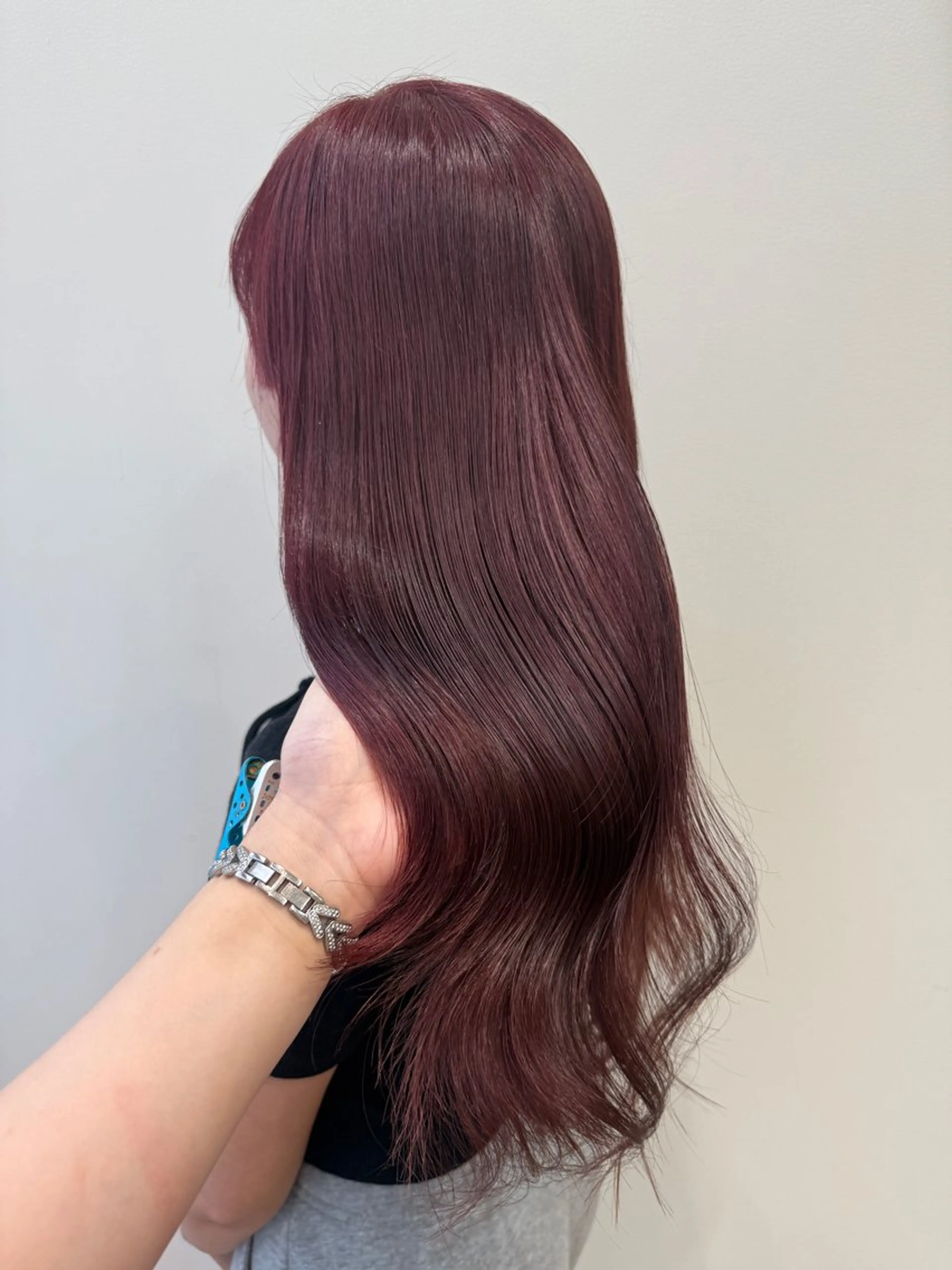 ロング イエローカラー カット ヘアカラー 透明感カラーＷカラー 🫧/つばめのヘアスタイル