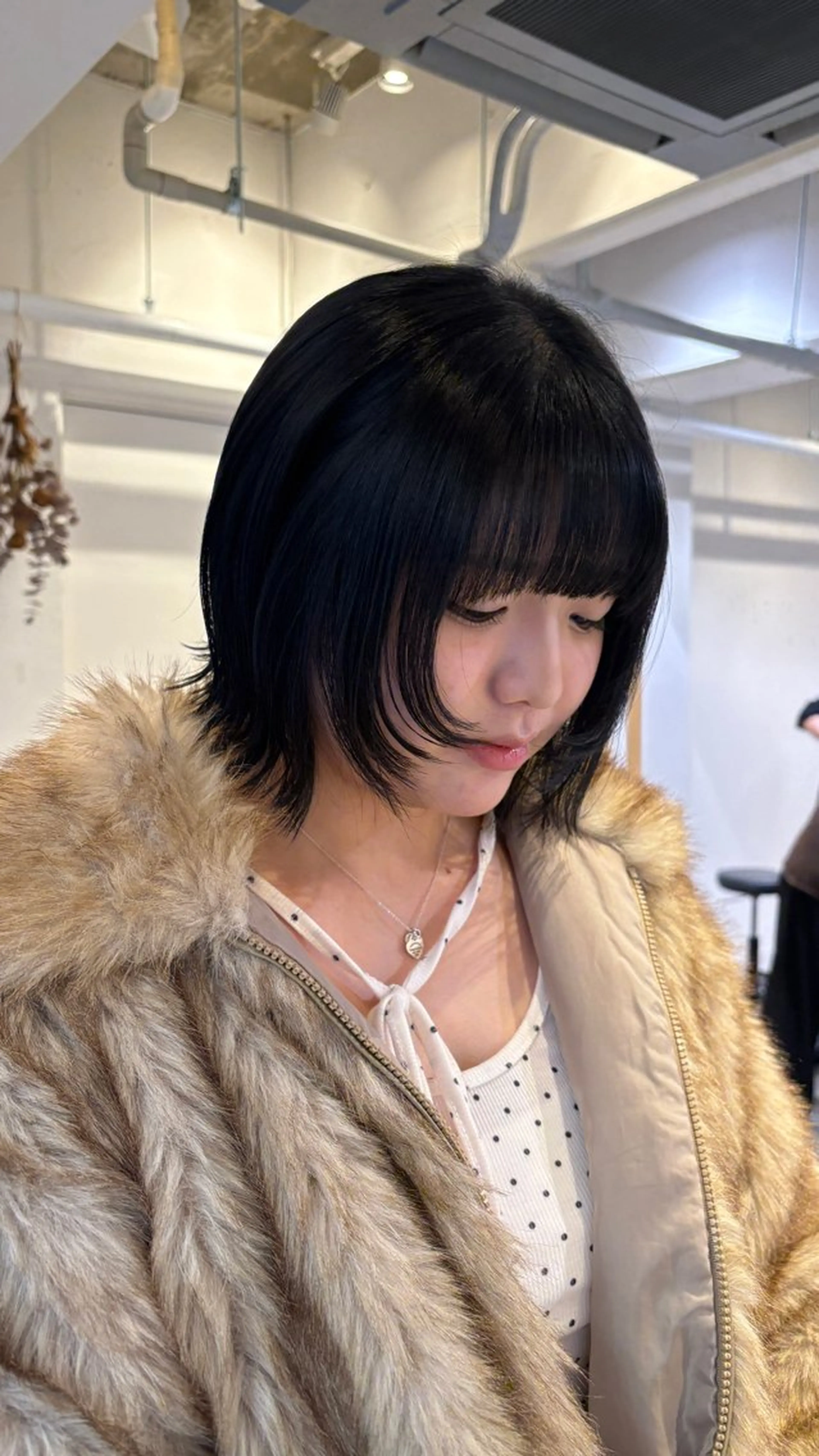 ショート 顔まわりレイヤー レイヤーカット カット ヘアカラー トリートメント 佐藤　ひなの ／艶髪のヘアスタイル