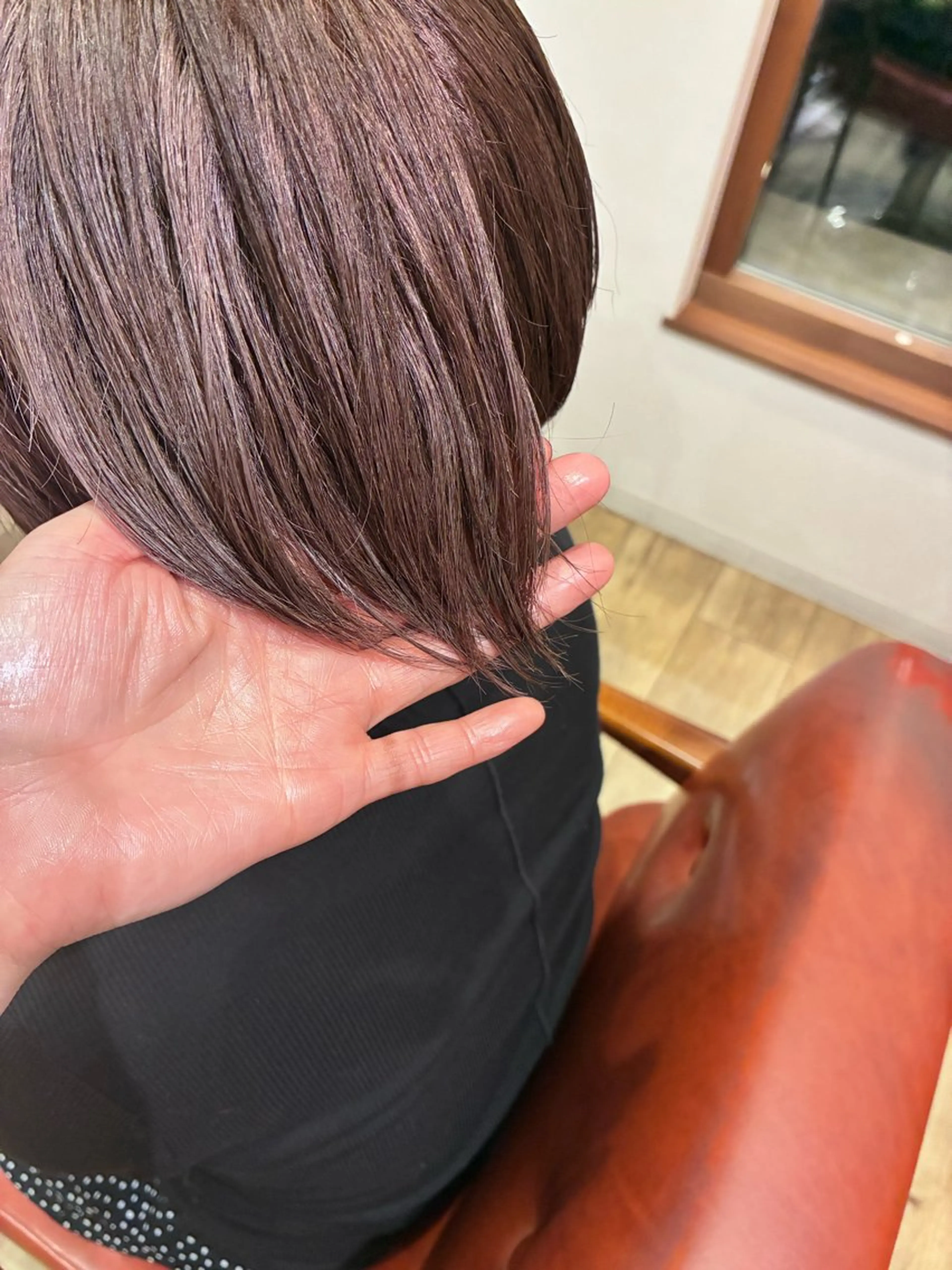 カラー 清水 美香のヘアスタイル