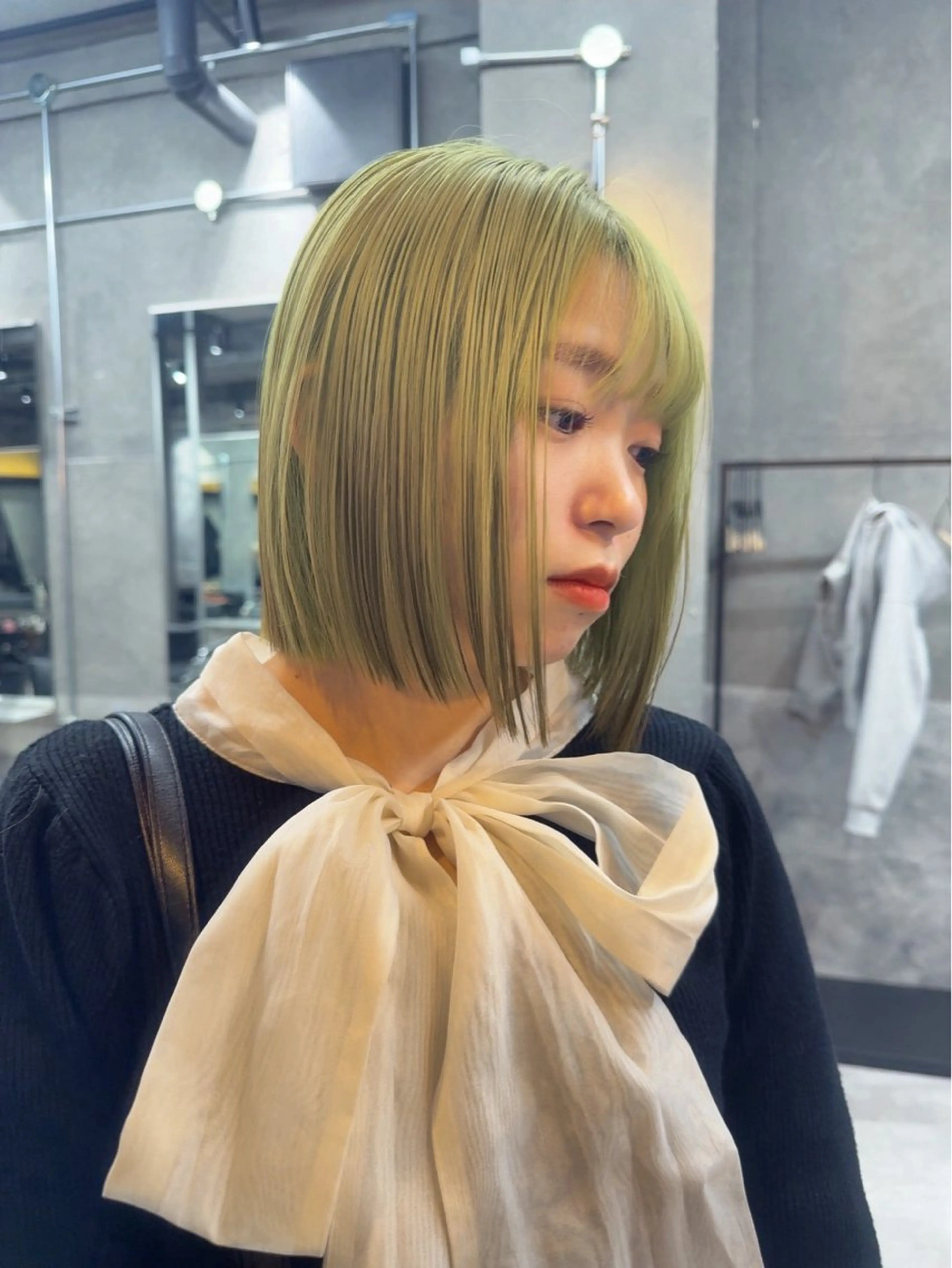 カラー BEL Hinataのヘアスタイル