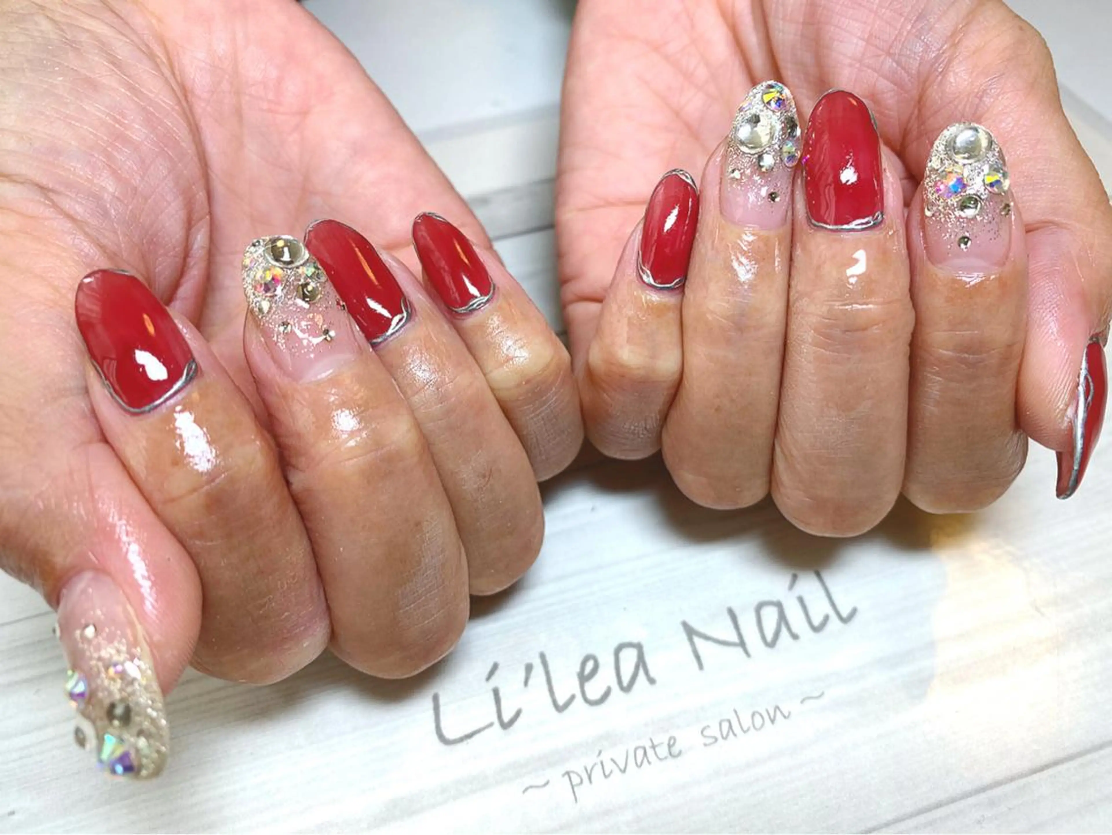 ネイル Li'leaNail AINAのネイルデザイン