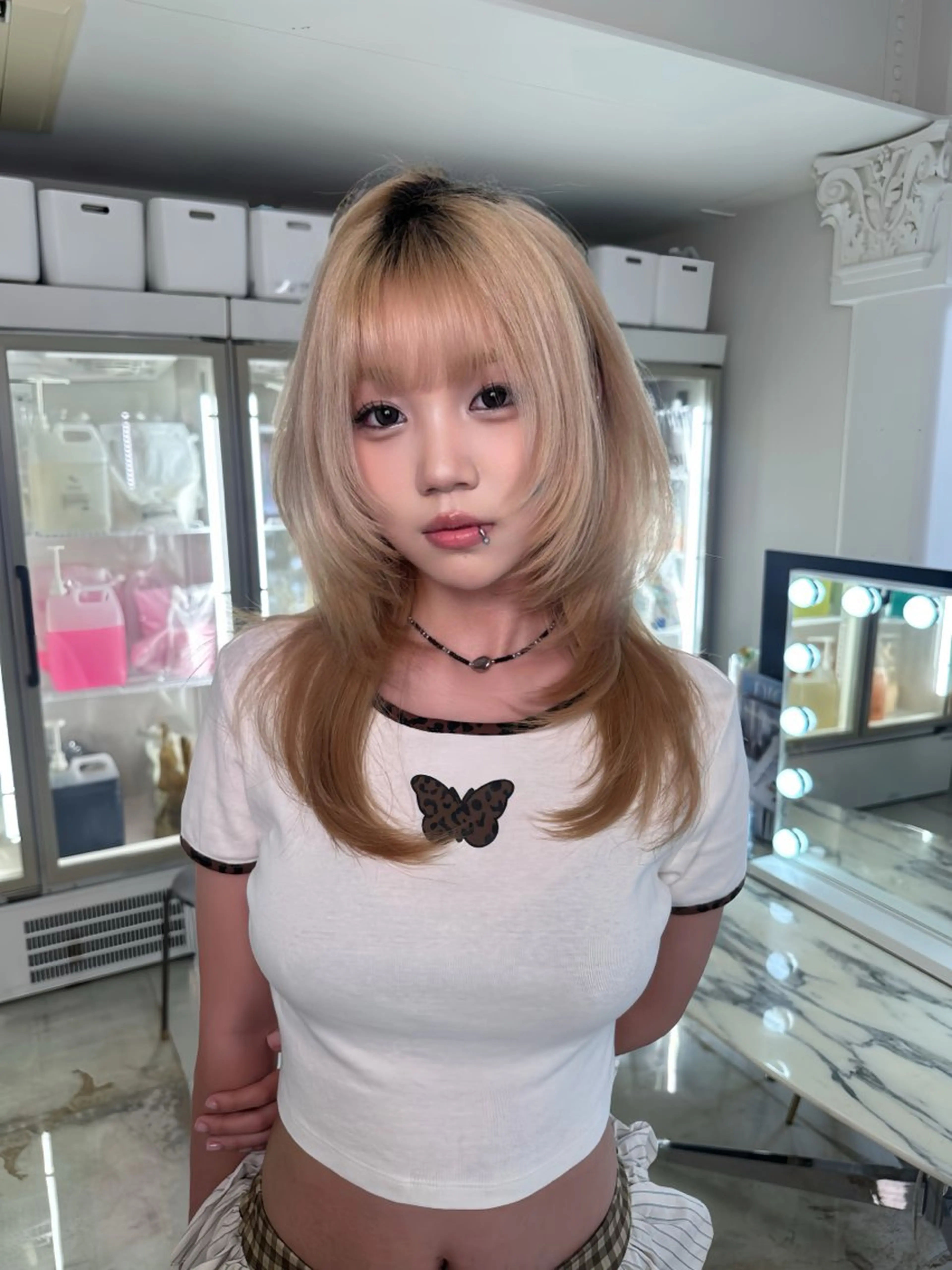 セミロング RiA/レイヤーカッ ト/ハッシュカットのヘアスタイル