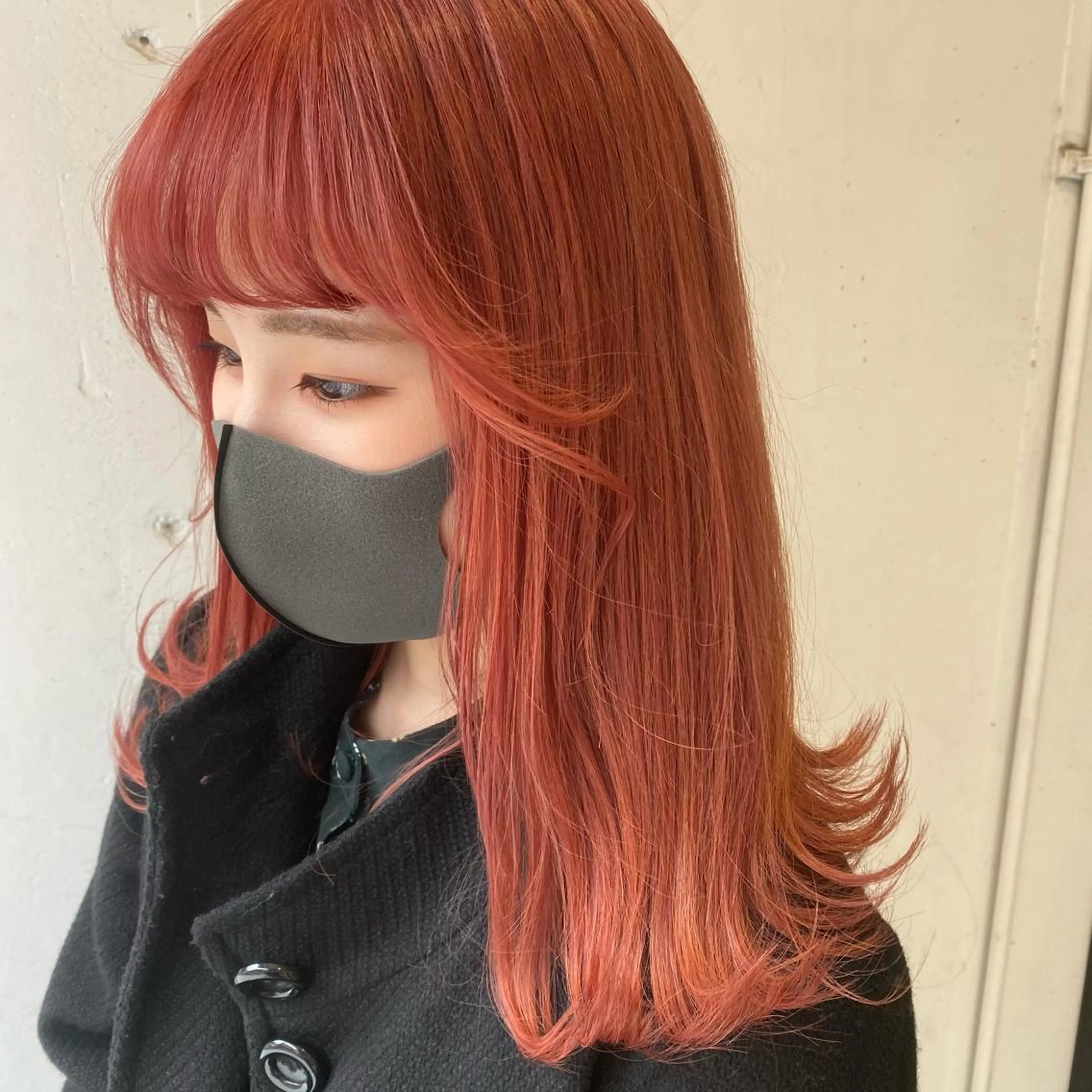 セミロング カラー レッドカラー ヘアカラー 💚 nao💚のヘアスタイル