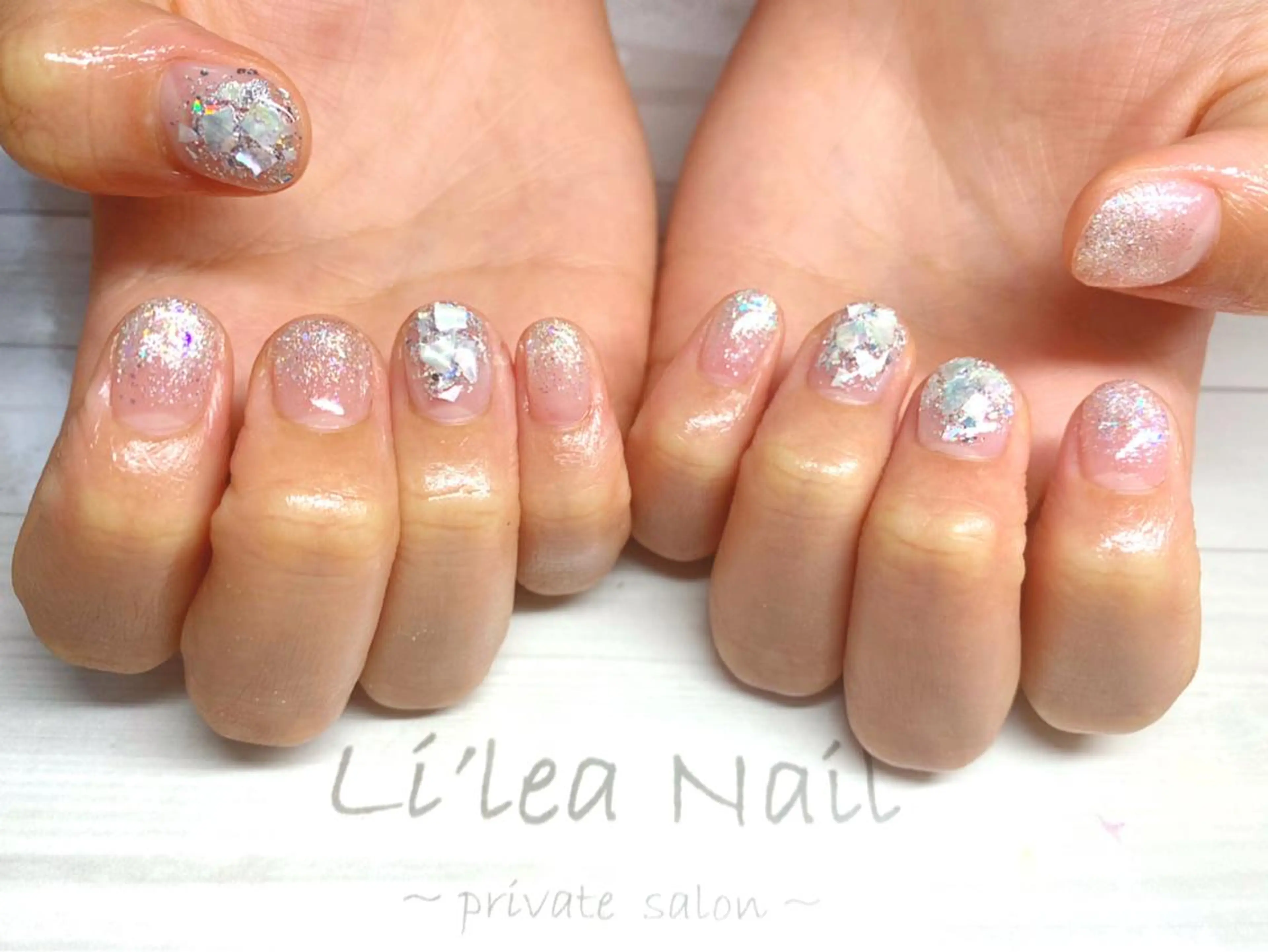 ネイル Li'leaNail AINAのネイルデザイン