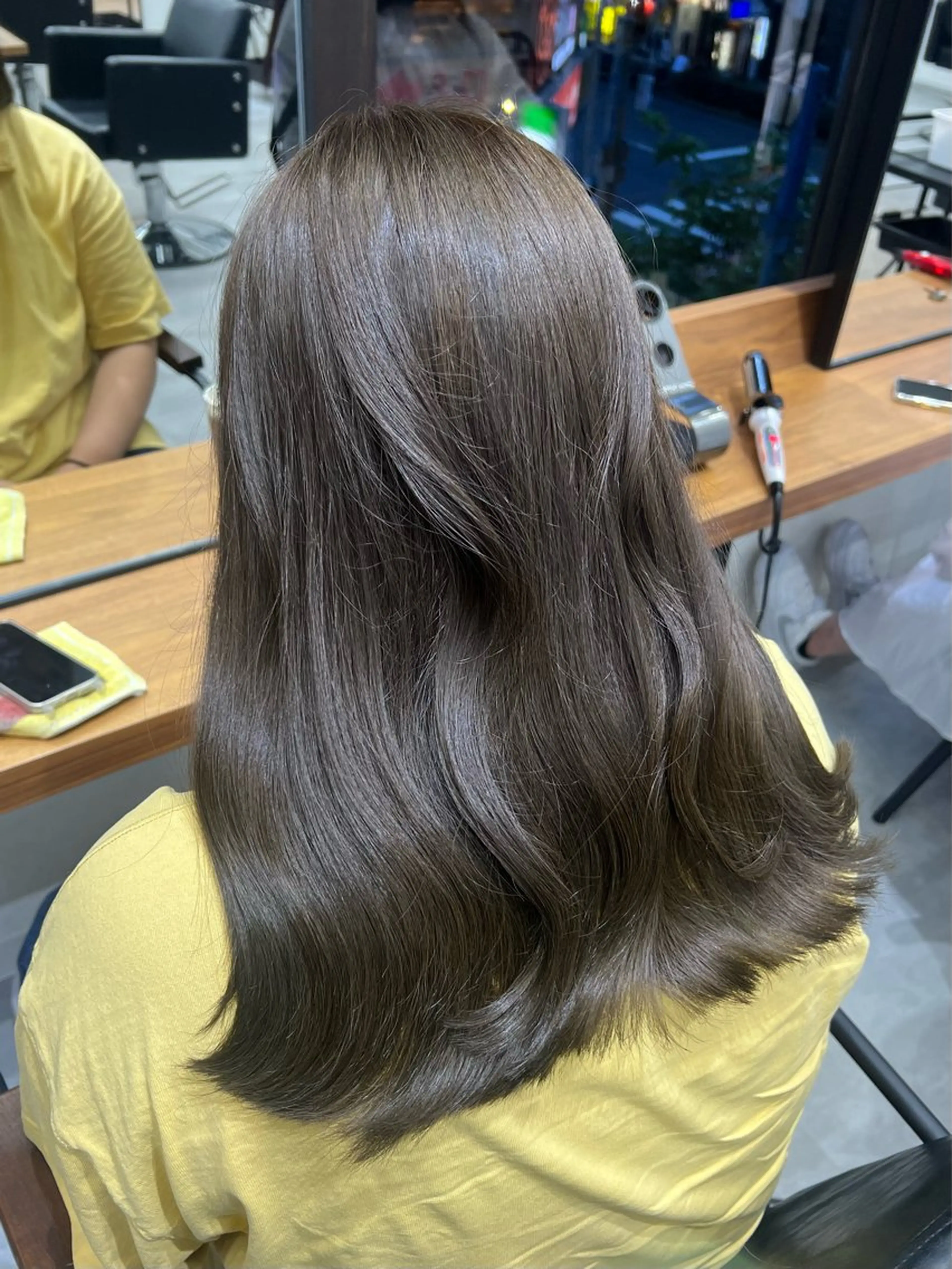 ロング カラー ベージュカラー 透明感カラー グレージュ ショート/ウルフ カットモデル募集のヘアスタイル